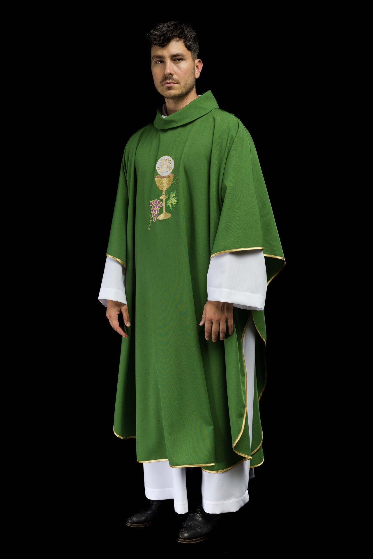 Ornat Liturgiczny Zielony Kielich z Haftem Winogron - Komplet ze Stułą - SZATYLITURGICZNE.PL