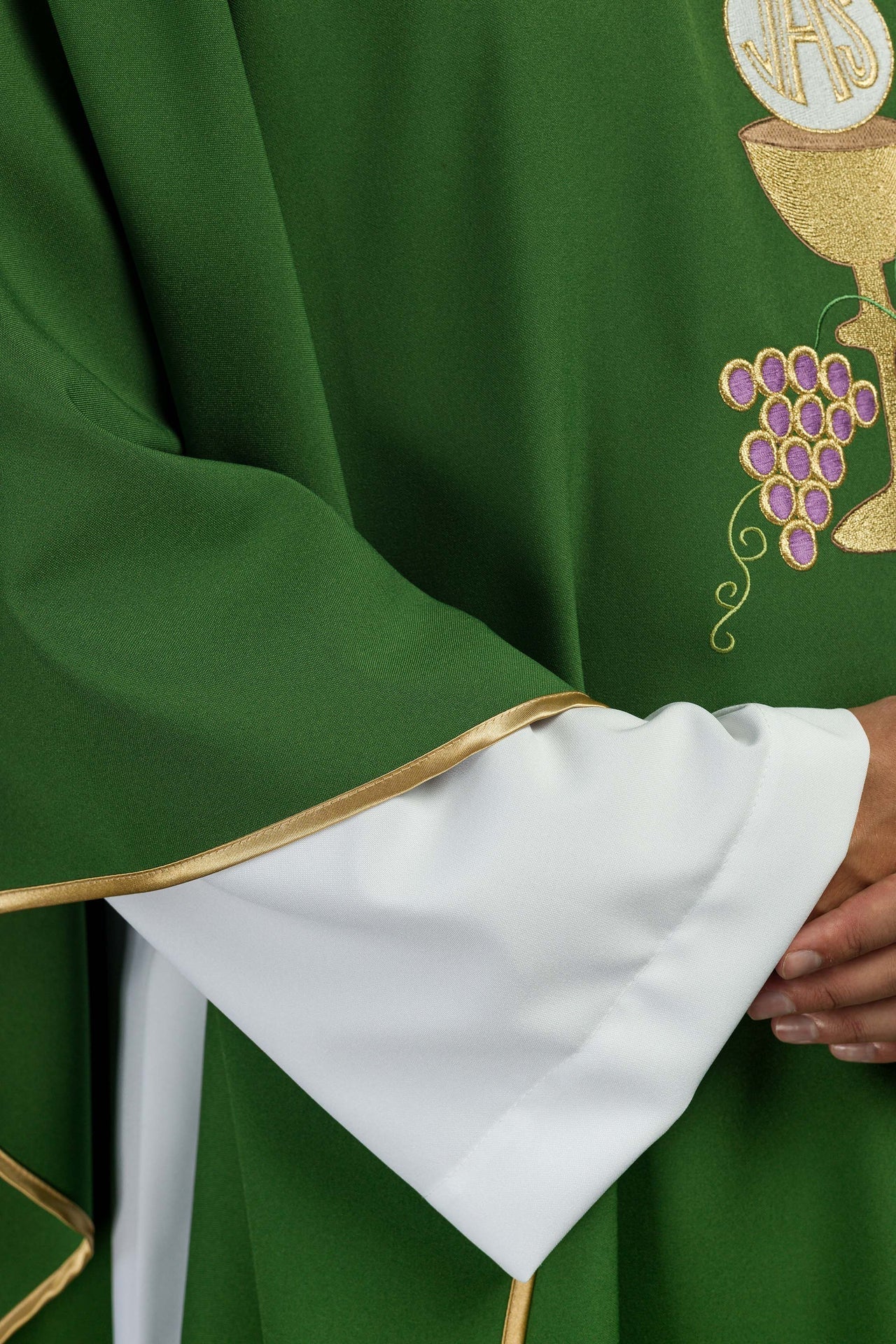 Ornat Liturgiczny Zielony Kielich z Haftem Winogron - Komplet ze Stułą - SZATYLITURGICZNE.PL