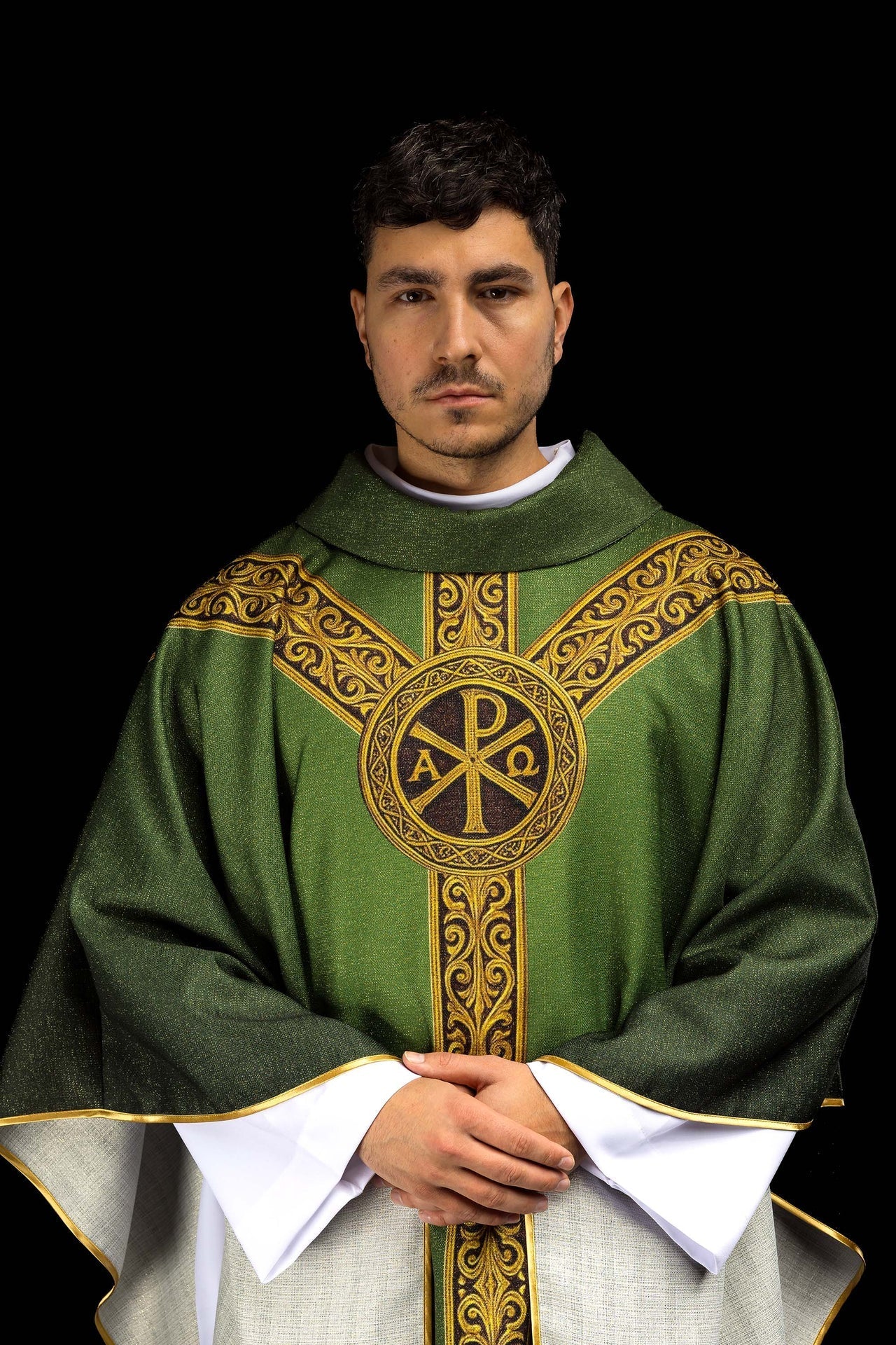 Ornat Liturgiczny Zielony Pax ze Złotym Nadrukiem - Elegancki - SZATYLITURGICZNE.PL