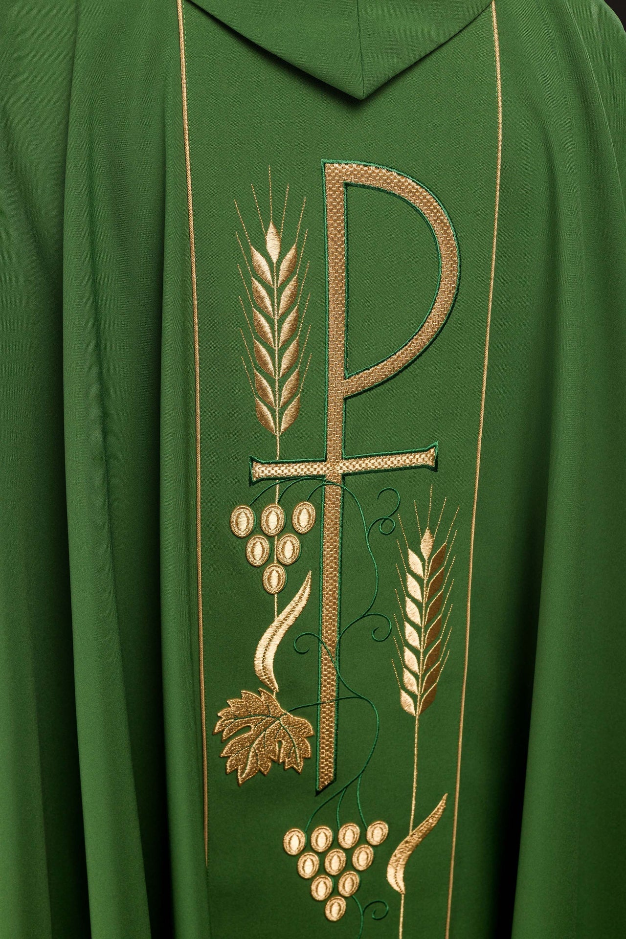 Ornat Liturgiczny Zielony z Haftowanym Kielichem IHS - Elegancki - SZATYLITURGICZNE.PL