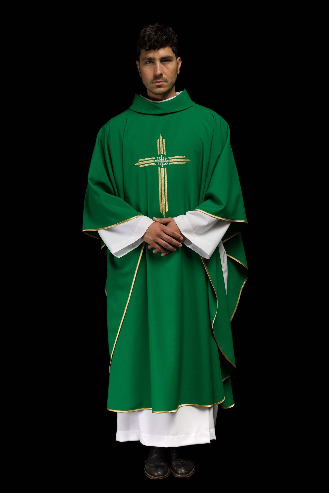 Ornat Liturgiczny Zielony z Haftowanym Krzyżem IHS - SZATYLITURGICZNE.PL