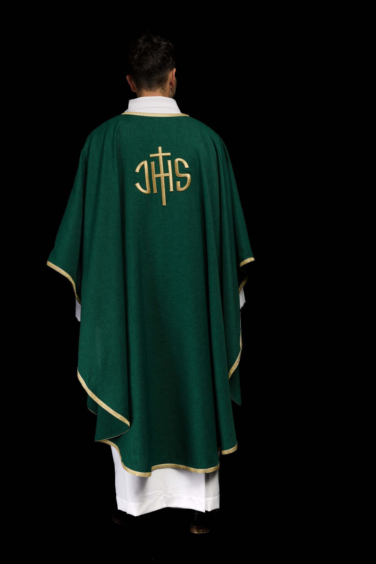 Ornat Liturgiczny Zielony ze Złotym Haftem IHS - Polski Produkt - SZATYLITURGICZNE.PL