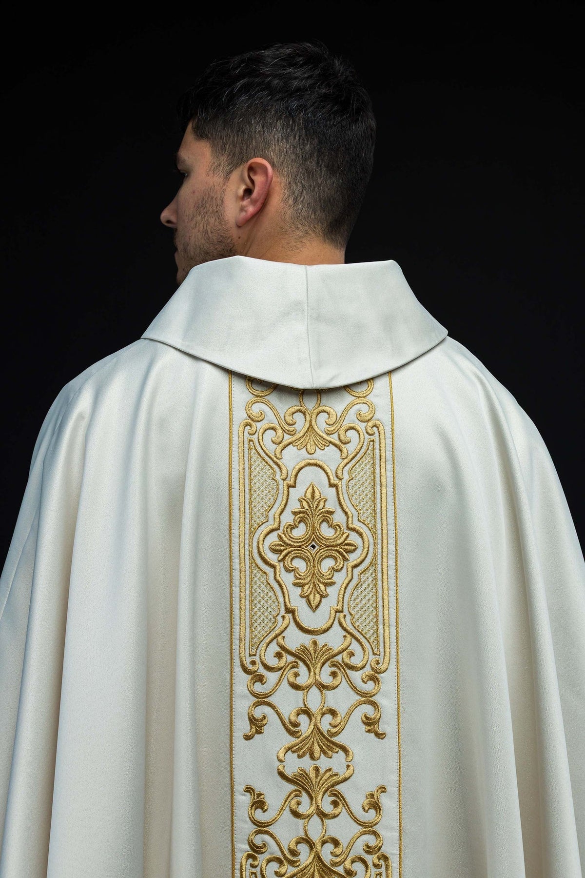 Ornat liturgiczny złoty haft eucharystyczny z połyskiem - SZATYLITURGICZNE.PL