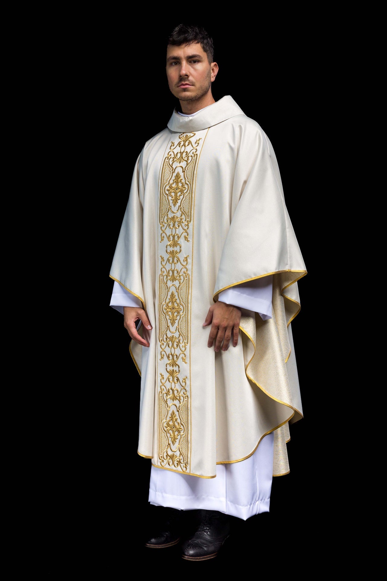 Ornat liturgiczny złoty haft eucharystyczny z połyskiem - SZATYLITURGICZNE.PL