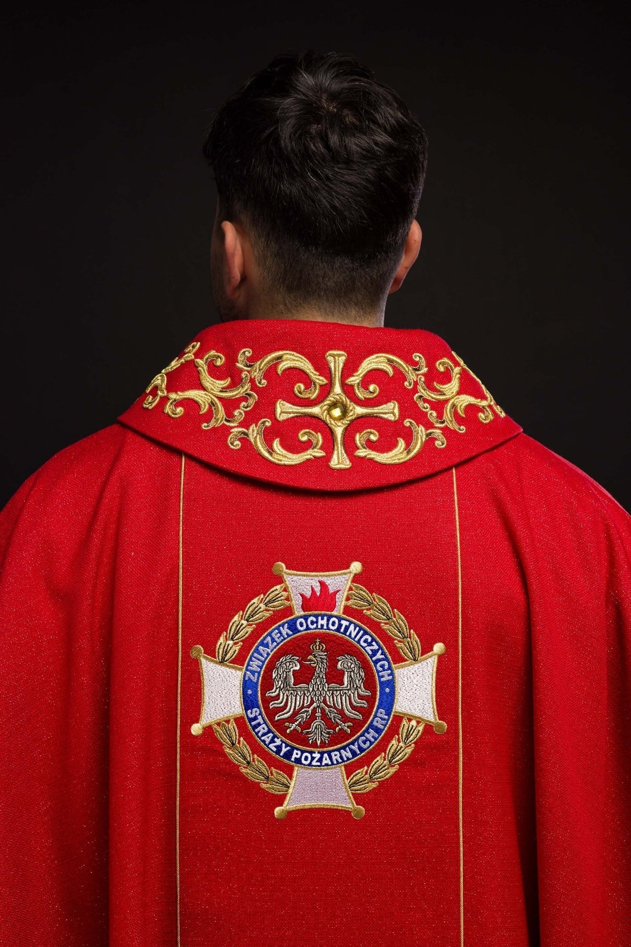 Ornat Liturgiczny Złoty Haftowany Św. Florian - Polski Producent - SZATYLITURGICZNE.PL