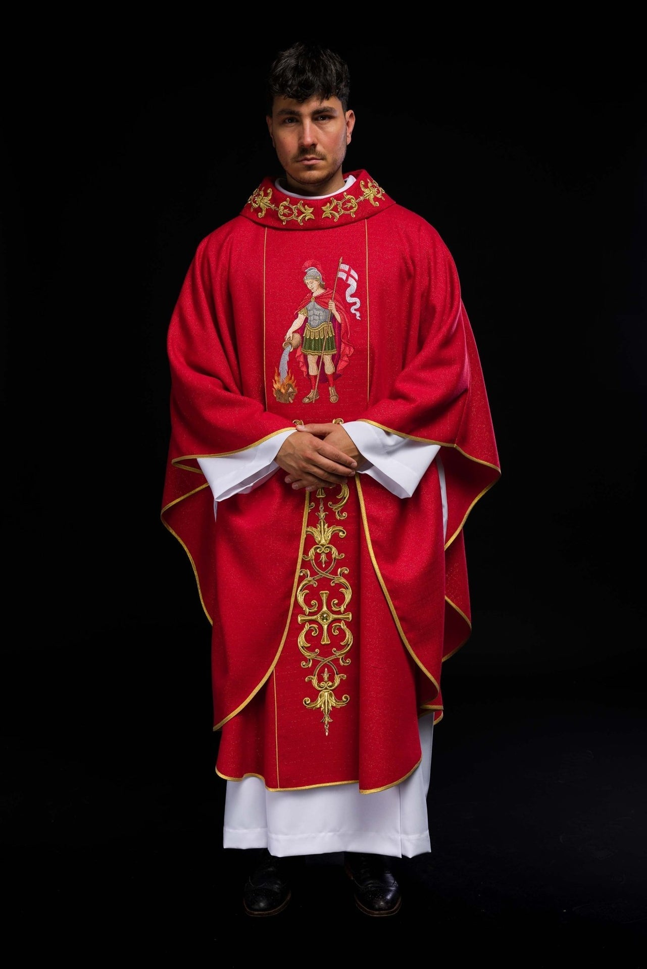 Ornat Liturgiczny Złoty Haftowany Św. Florian - Polski Producent - SZATYLITURGICZNE.PL