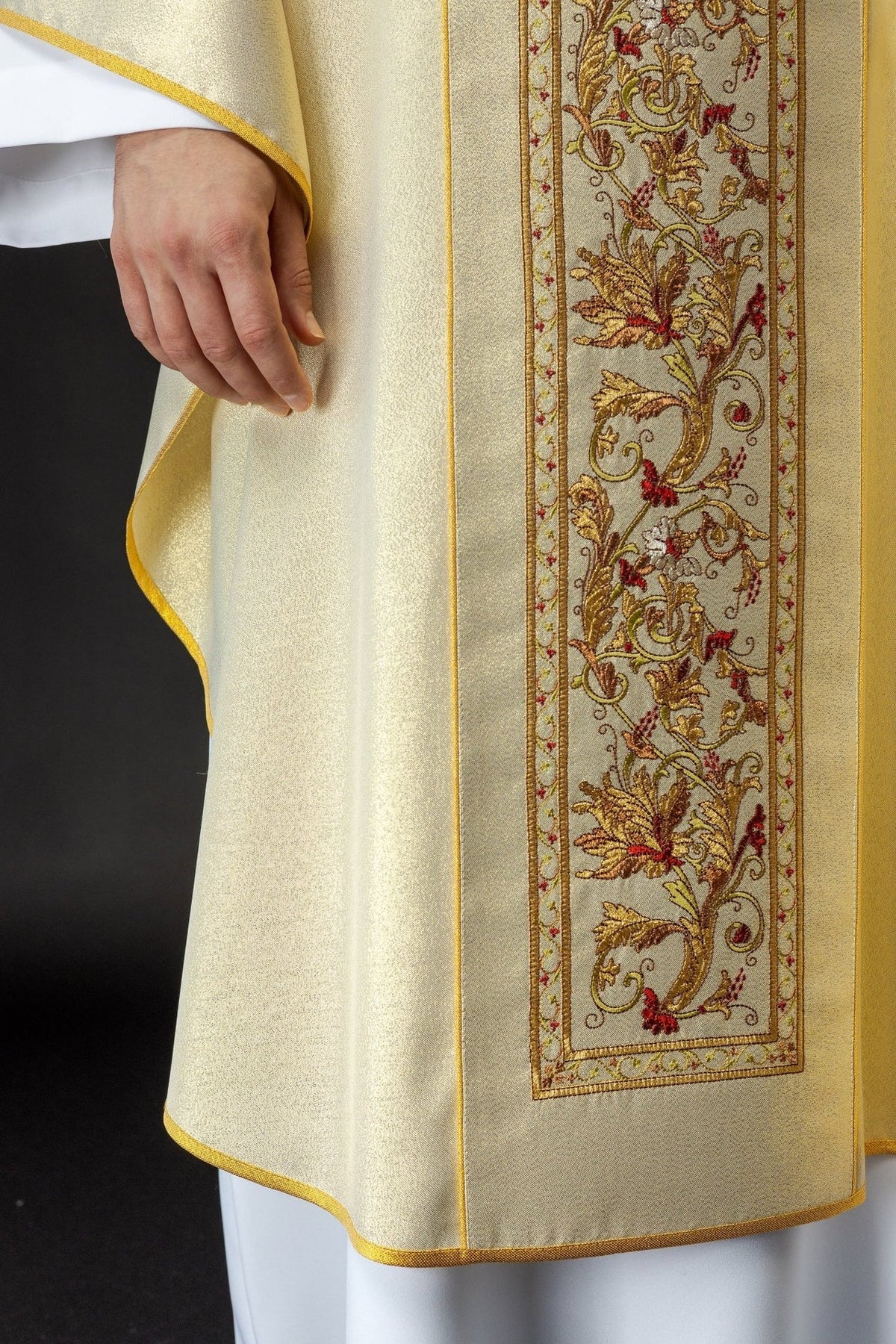 Ornat Liturgiczny Złoty IHS - Bogato Zdobiony, Elanowełna - SZATYLITURGICZNE.PL