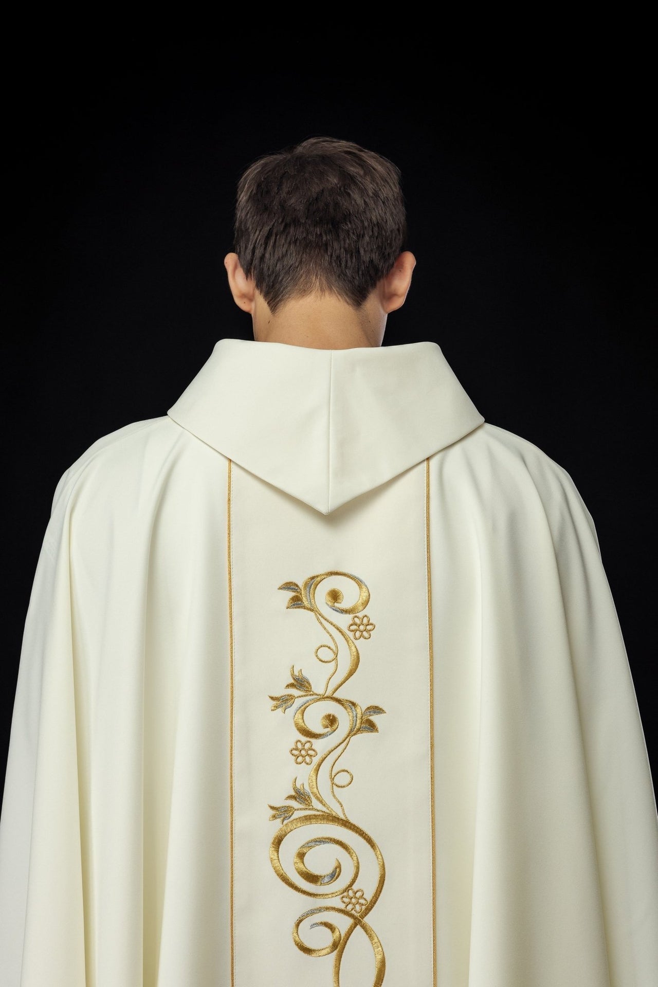 Ornat Liturgiczny Złoty Święta Rodzina - Boże Narodzenie - SZATYLITURGICZNE.PL