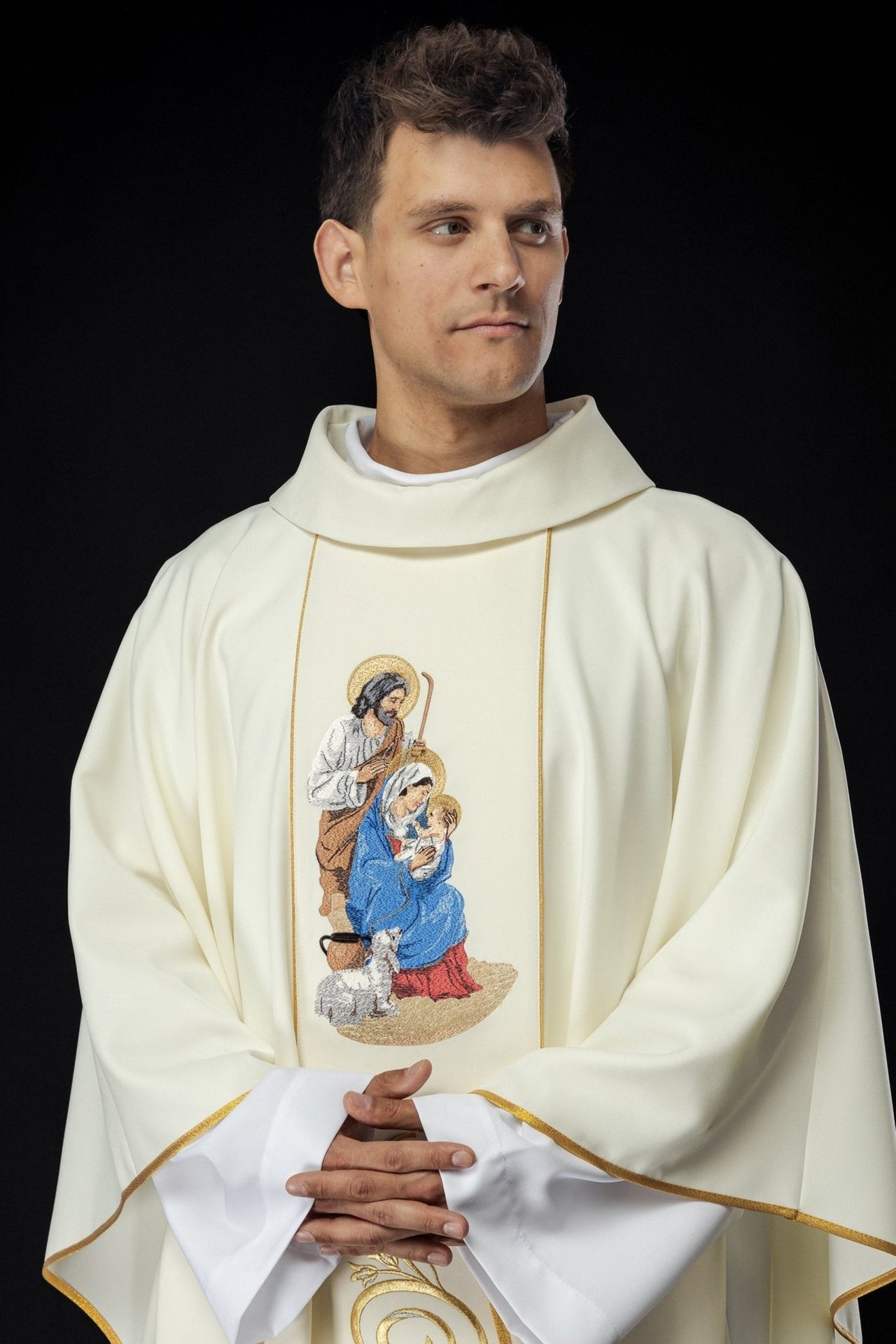 Ornat Liturgiczny Złoty Święta Rodzina - Boże Narodzenie - SZATYLITURGICZNE.PL