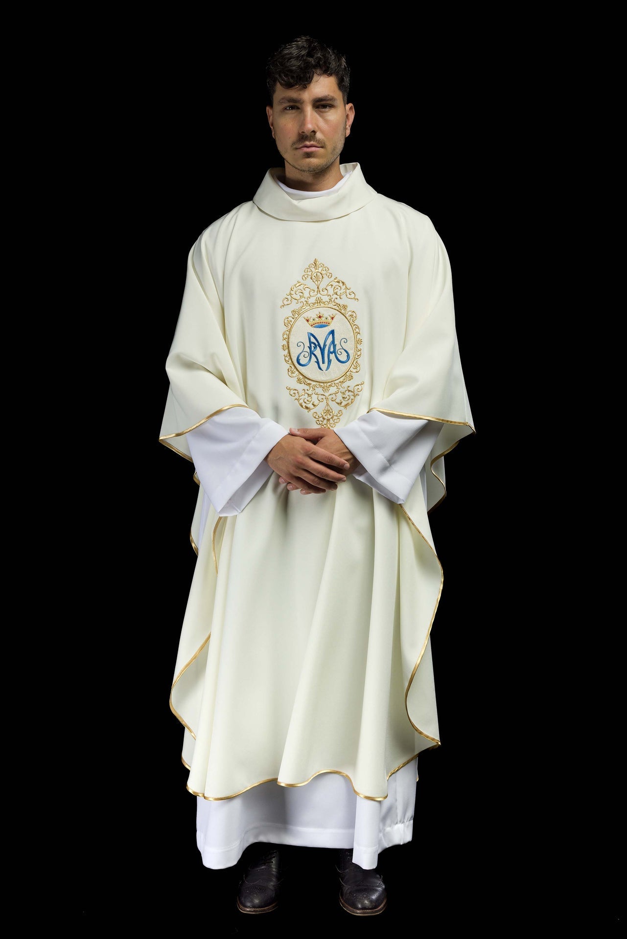 Ornat Maryjny ze Złotym Haftem i Koroną - Szaty Liturgiczne - SZATYLITURGICZNE.PL