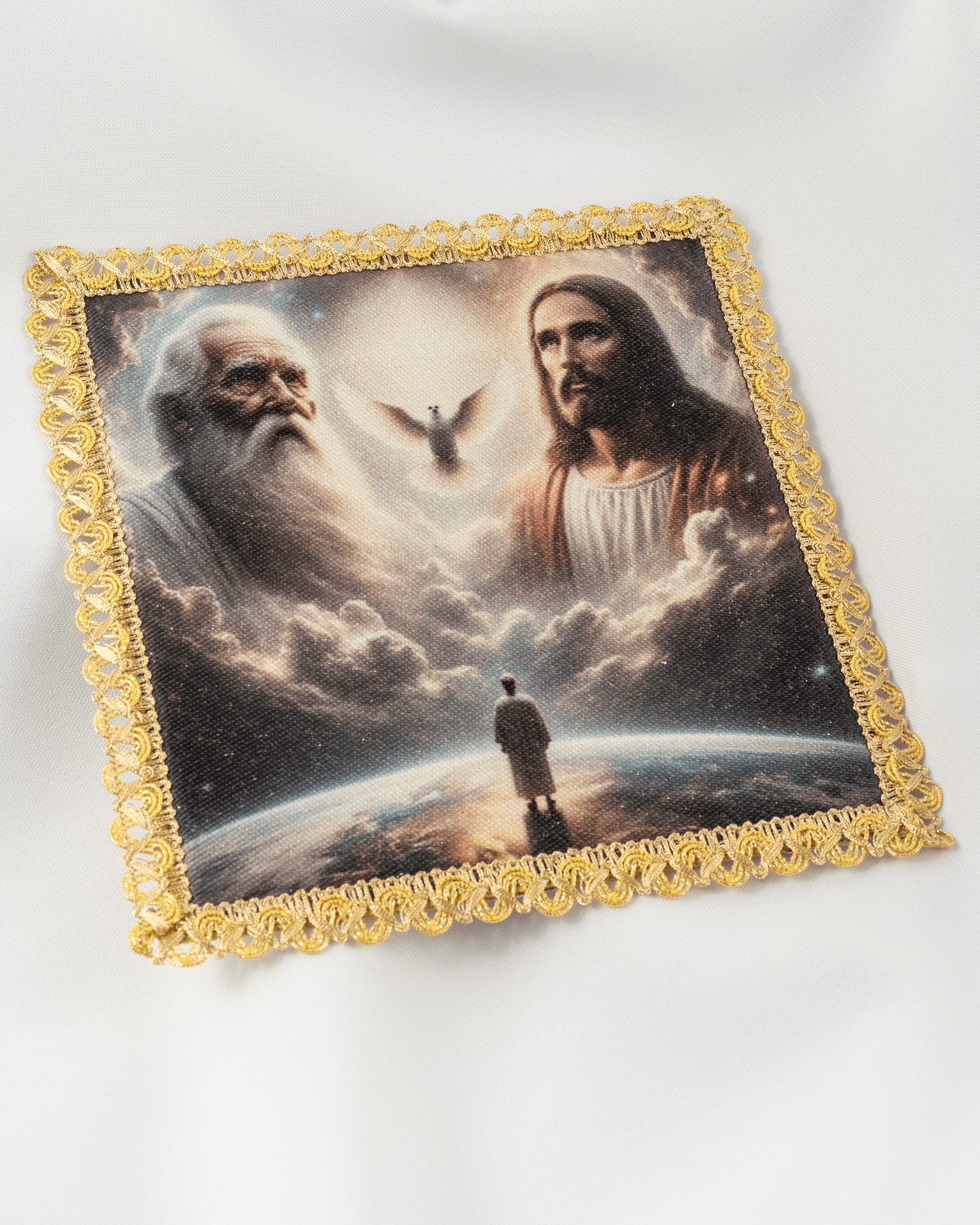 Palka z wizerunkiem Trójcy Świętej - SZATYLITURGICZNE.PL