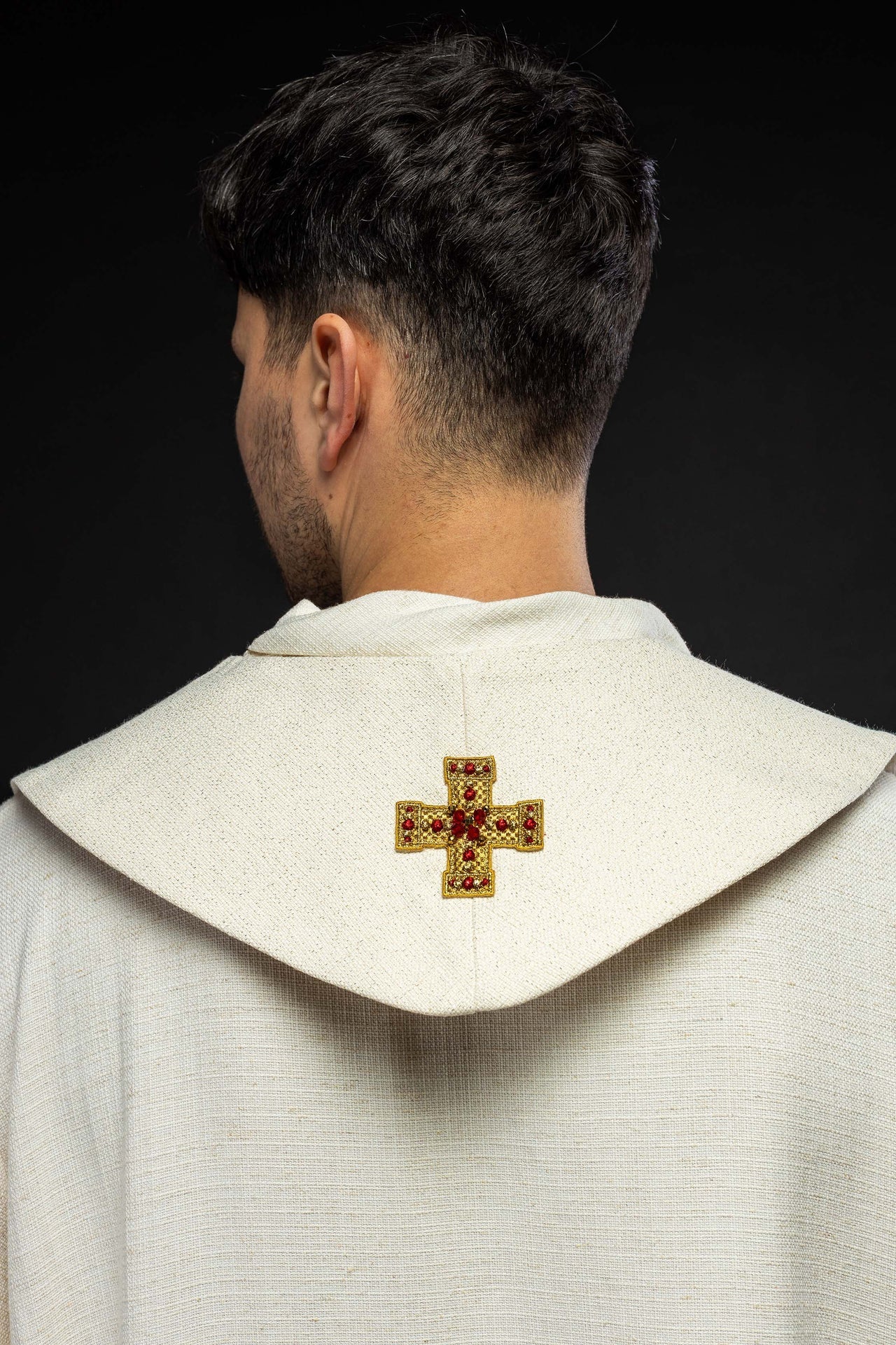 Ręcznie Robiona Stuła Liturgiczna z Kamieniami i Haftem - Handmade 2011 - SZATYLITURGICZNE.PL