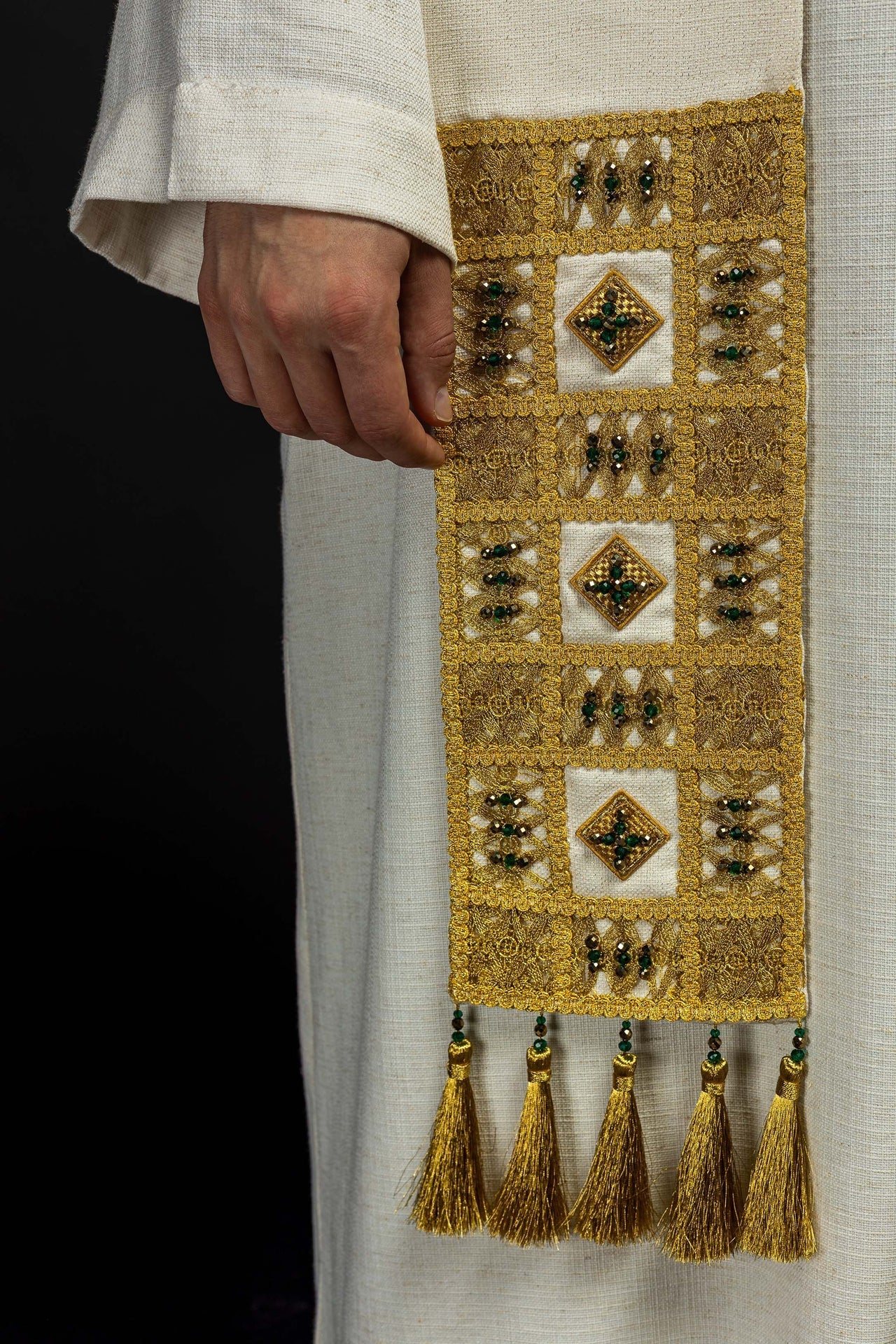 Ręcznie Robiona Stuła z Kamieniami i Złotą Nicią - Handmade 2013 - SZATYLITURGICZNE.PL