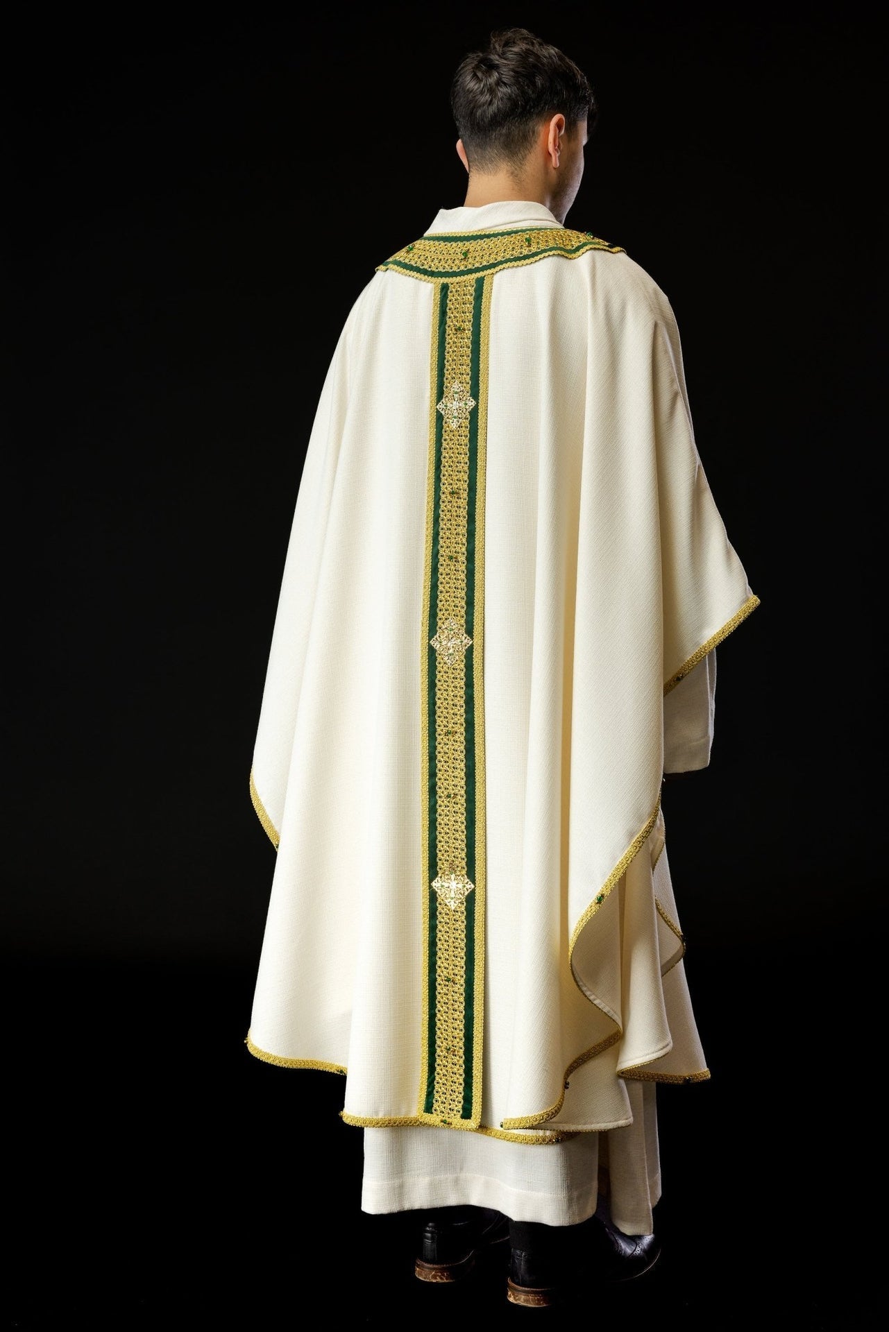 Ręcznie robiony Ornat Liturgiczny z Kamieniami Naturalnymi - Handmade 7001 - SZATYLITURGICZNE.PL