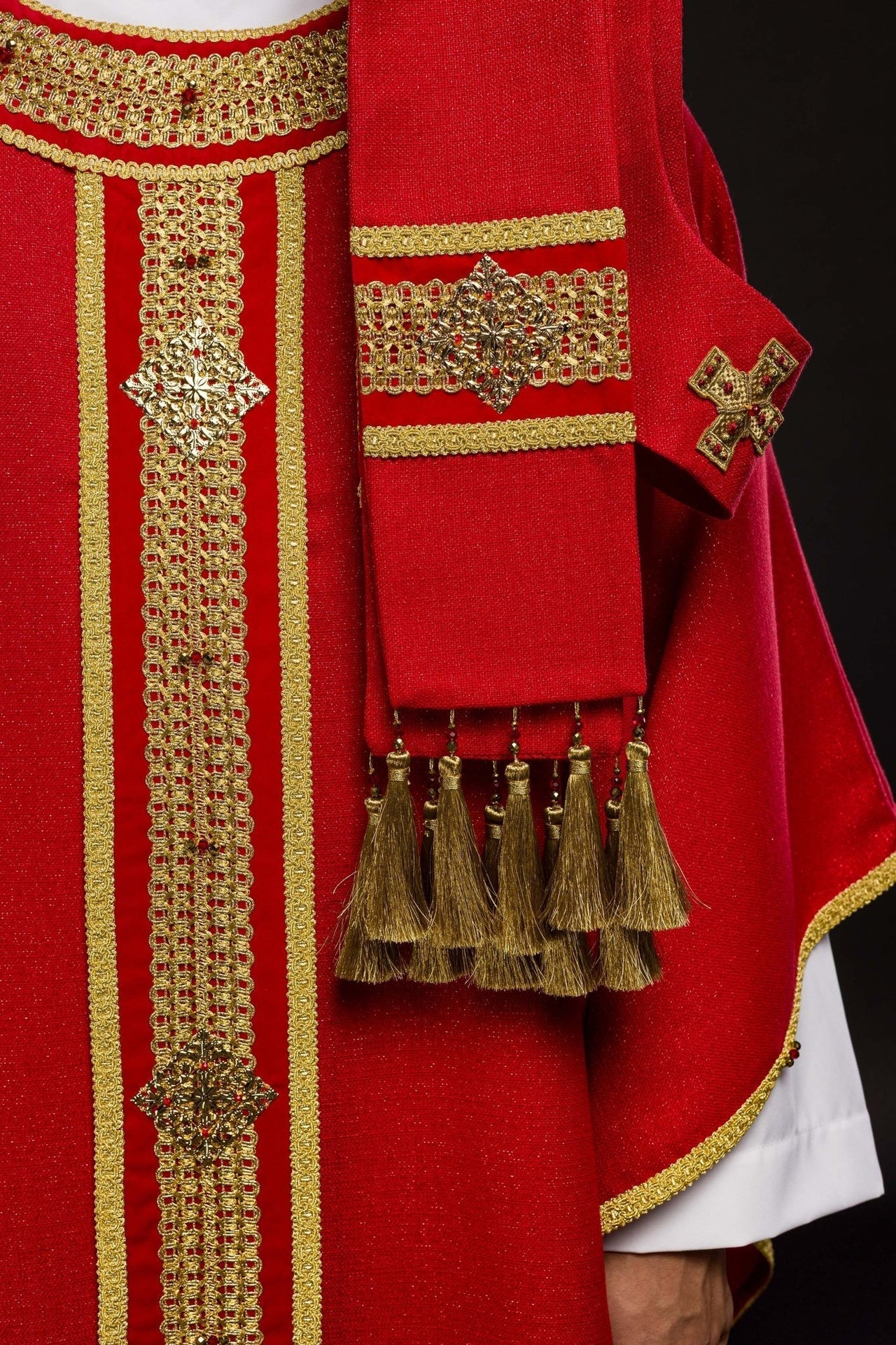 Ręcznie Robiony Ornat z Kamieniami Naturalnymi - Handmade 7001 - SZATYLITURGICZNE.PL