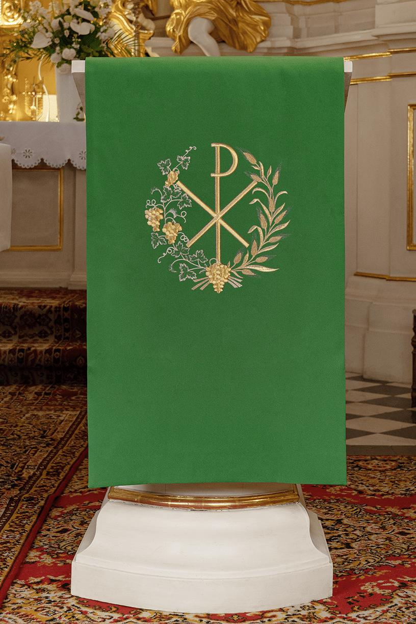 Serweta na Lektorium Zielona Haft PAX - Liturgia Kościelna - SZATYLITURGICZNE.PL