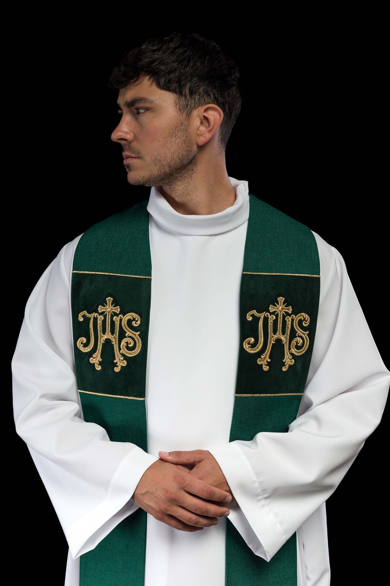 Stuła Aksamitna Zielona Haft IHS - Elegancka Liturgia - SZATYLITURGICZNE.PL
