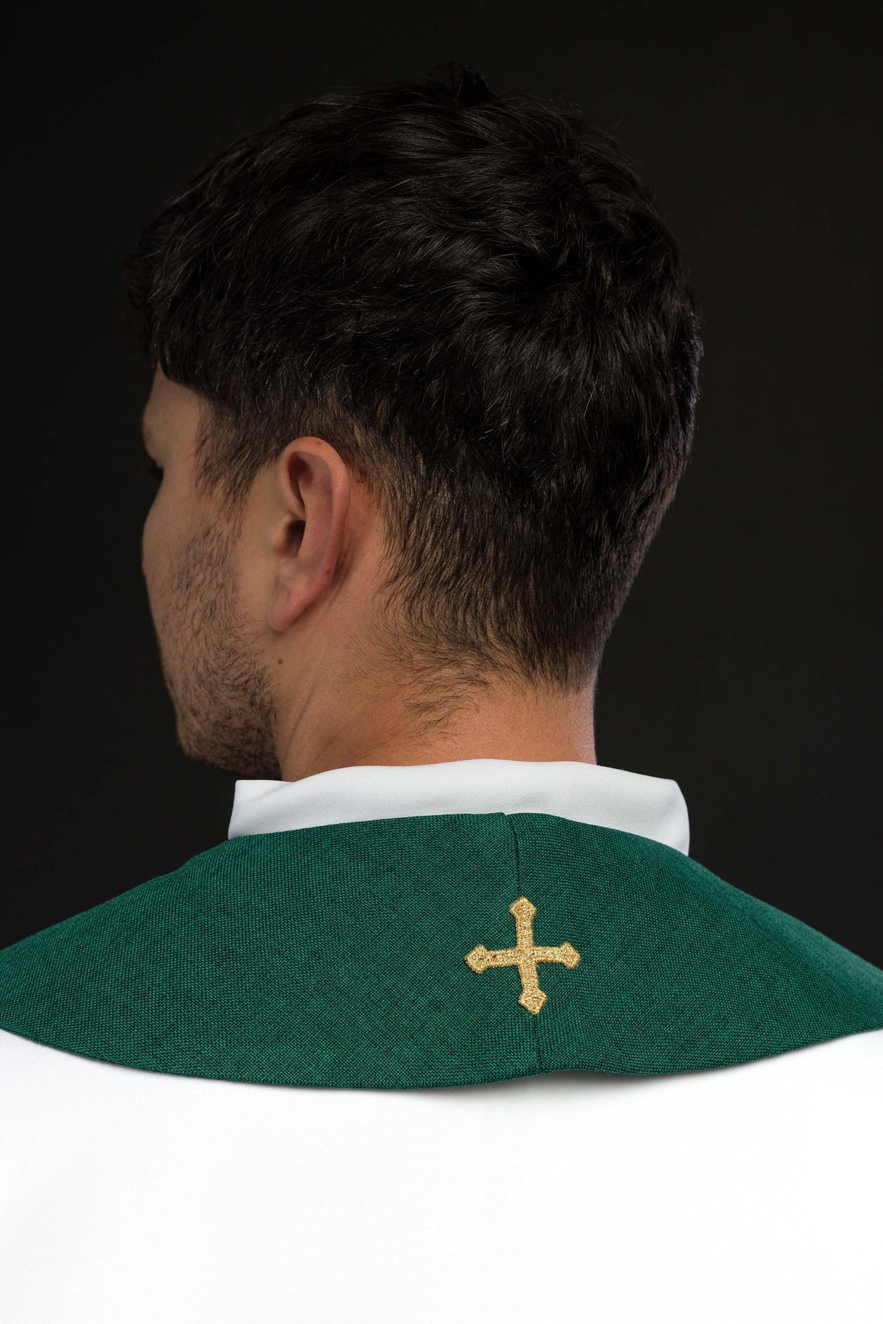 Stuła Aksamitna Zielona Haft IHS - Elegancka Liturgia - SZATYLITURGICZNE.PL