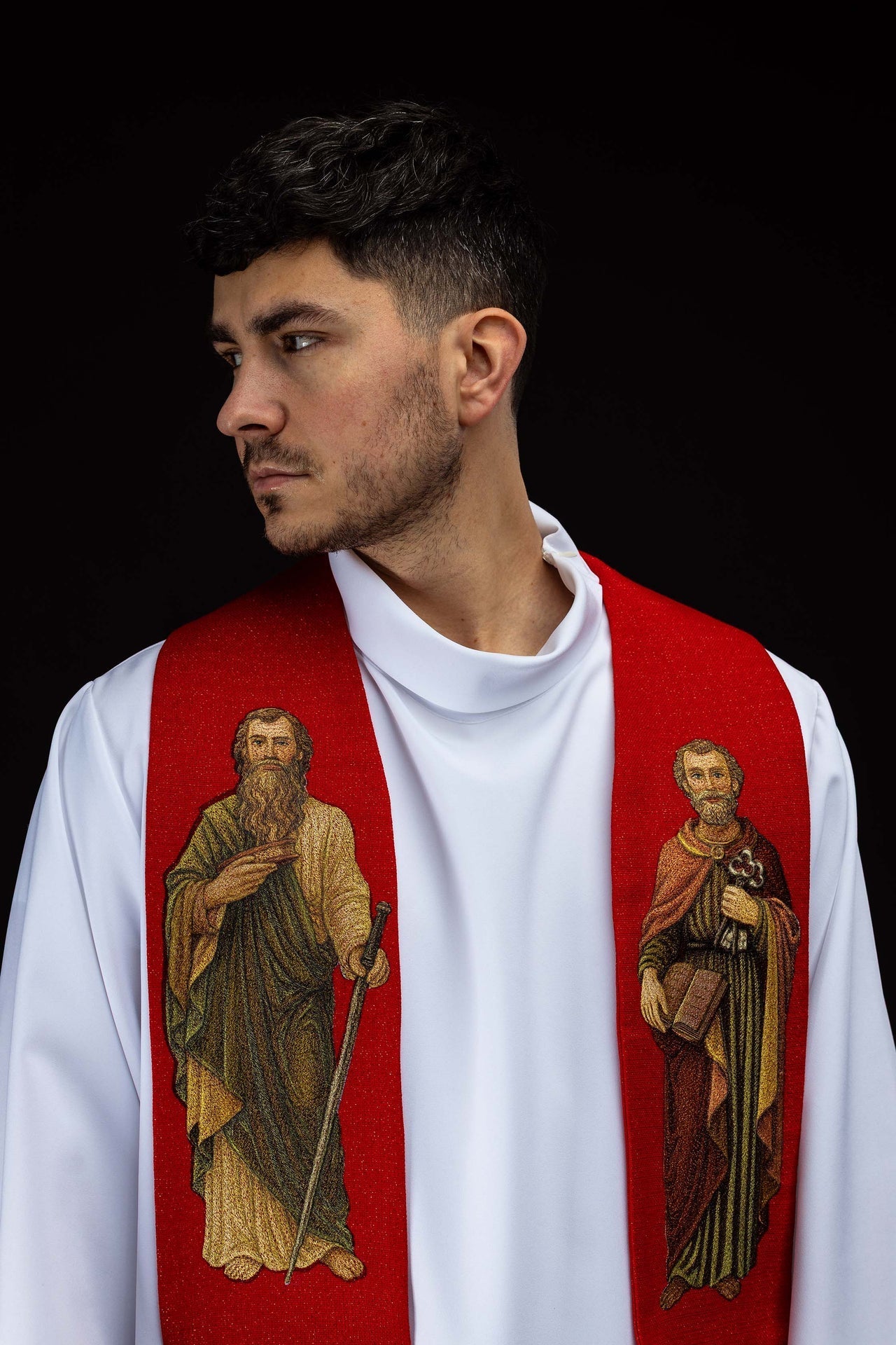 Stuła bogato haftowana z wizerunkiem Świętego Piotra i Pawła - SZATYLITURGICZNE.PL
