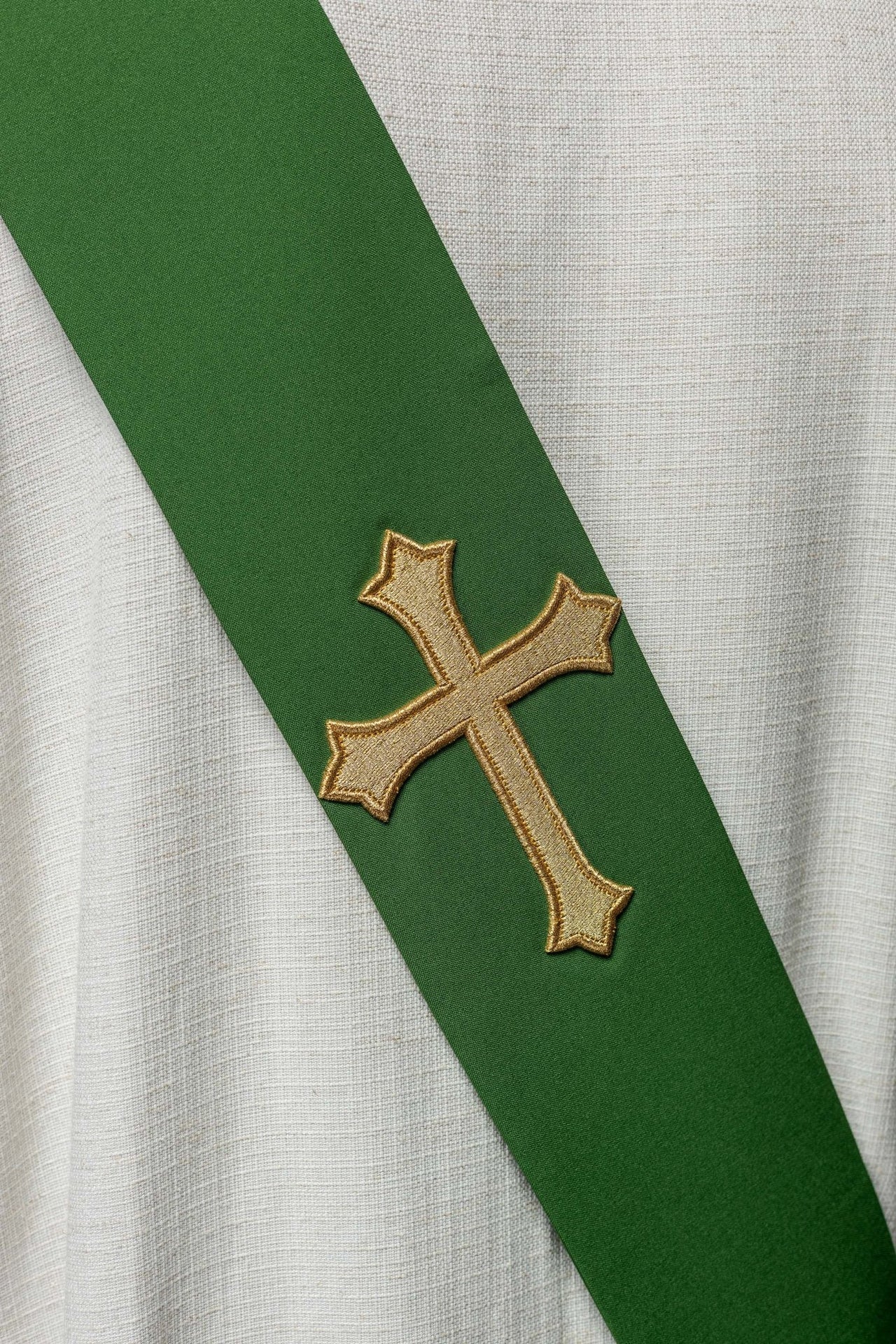 Stuła Diakońska z Krzyżem - Elegancka Szata Liturgiczna - SZATYLITURGICZNE.PL