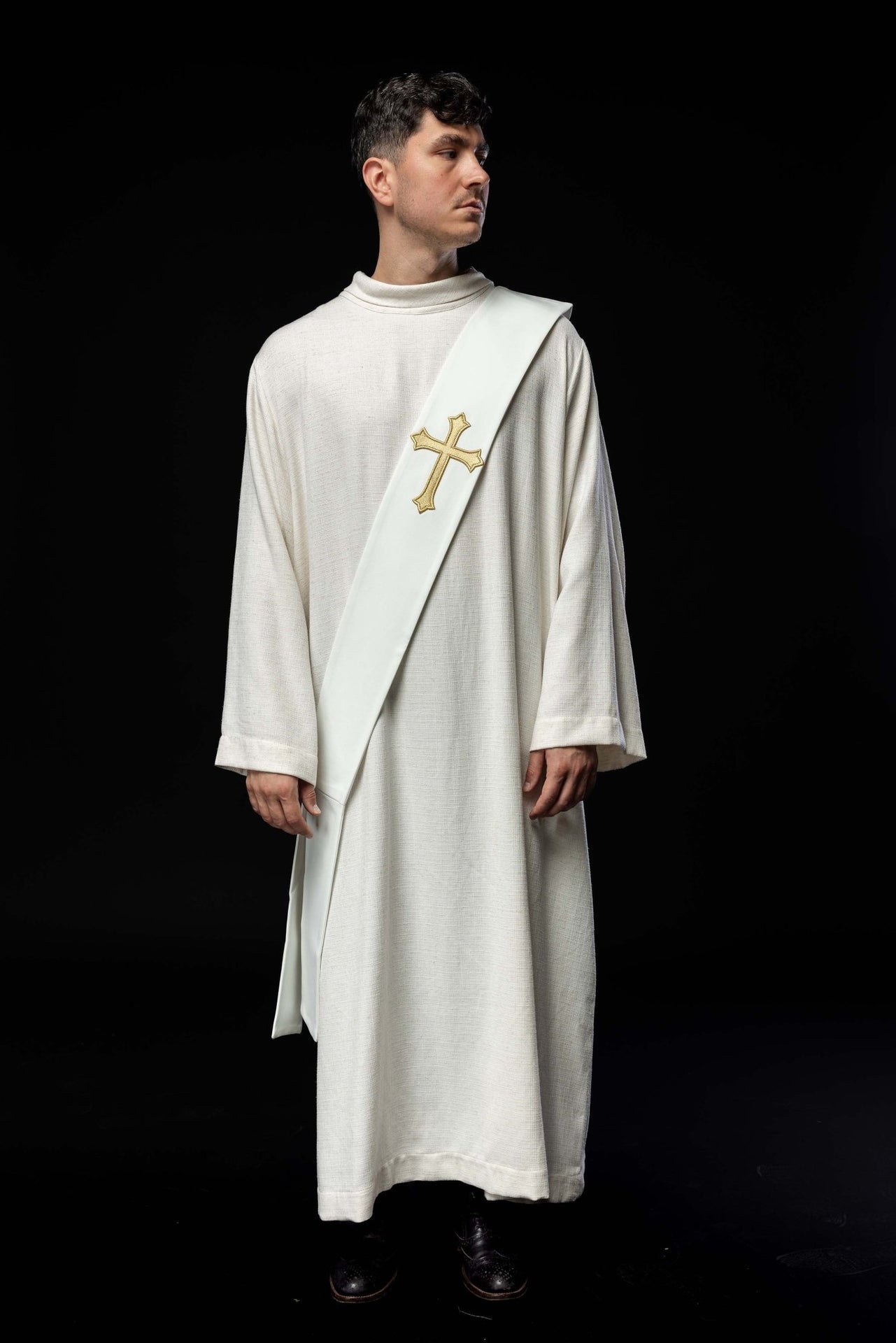 Stuła Diakońska z Krzyżem - Elegancka Szata Liturgiczna - SZATYLITURGICZNE.PL