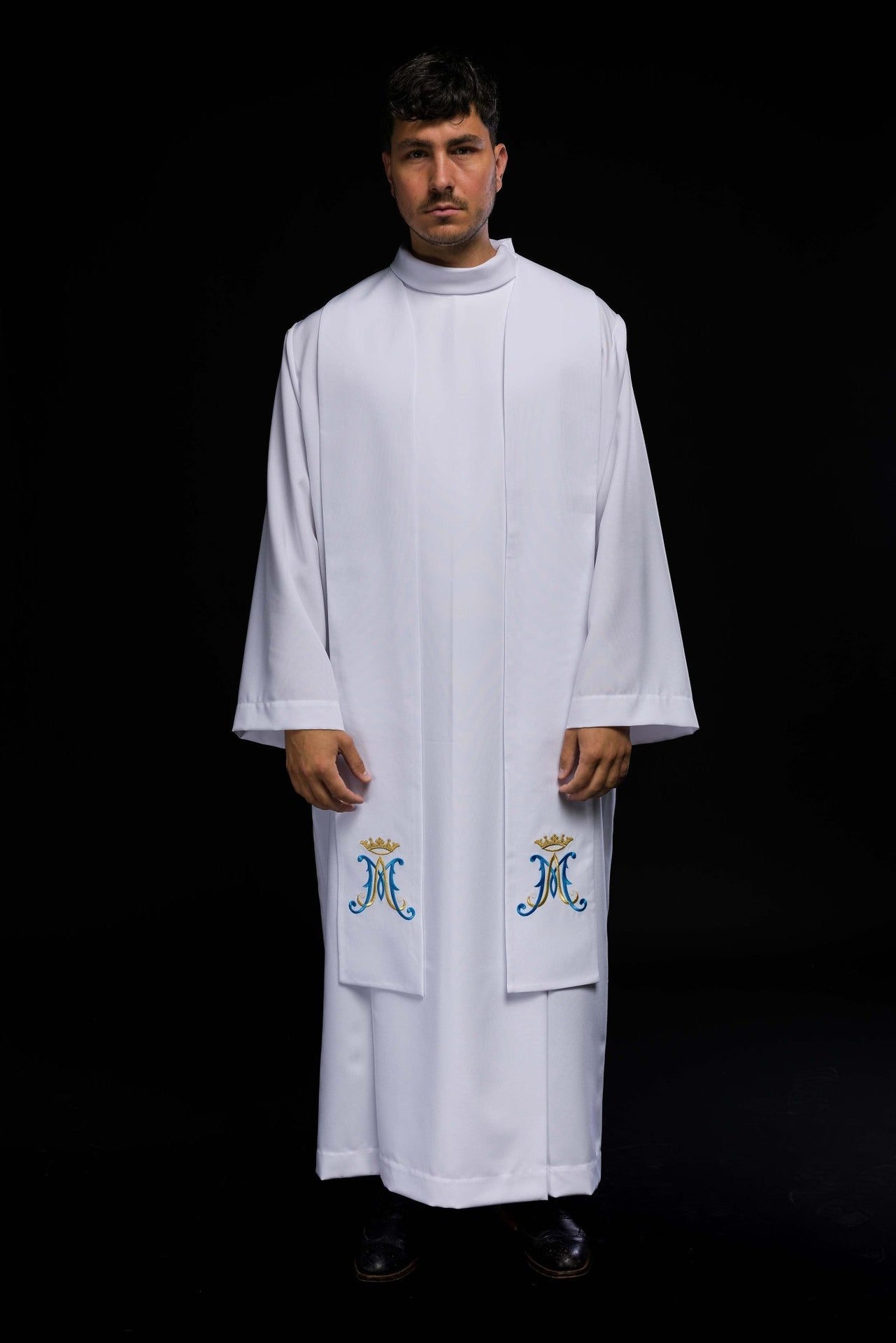 Stuła kapłańska biała haftowana - motyw Maryjny z Koroną - SZATYLITURGICZNE.PL