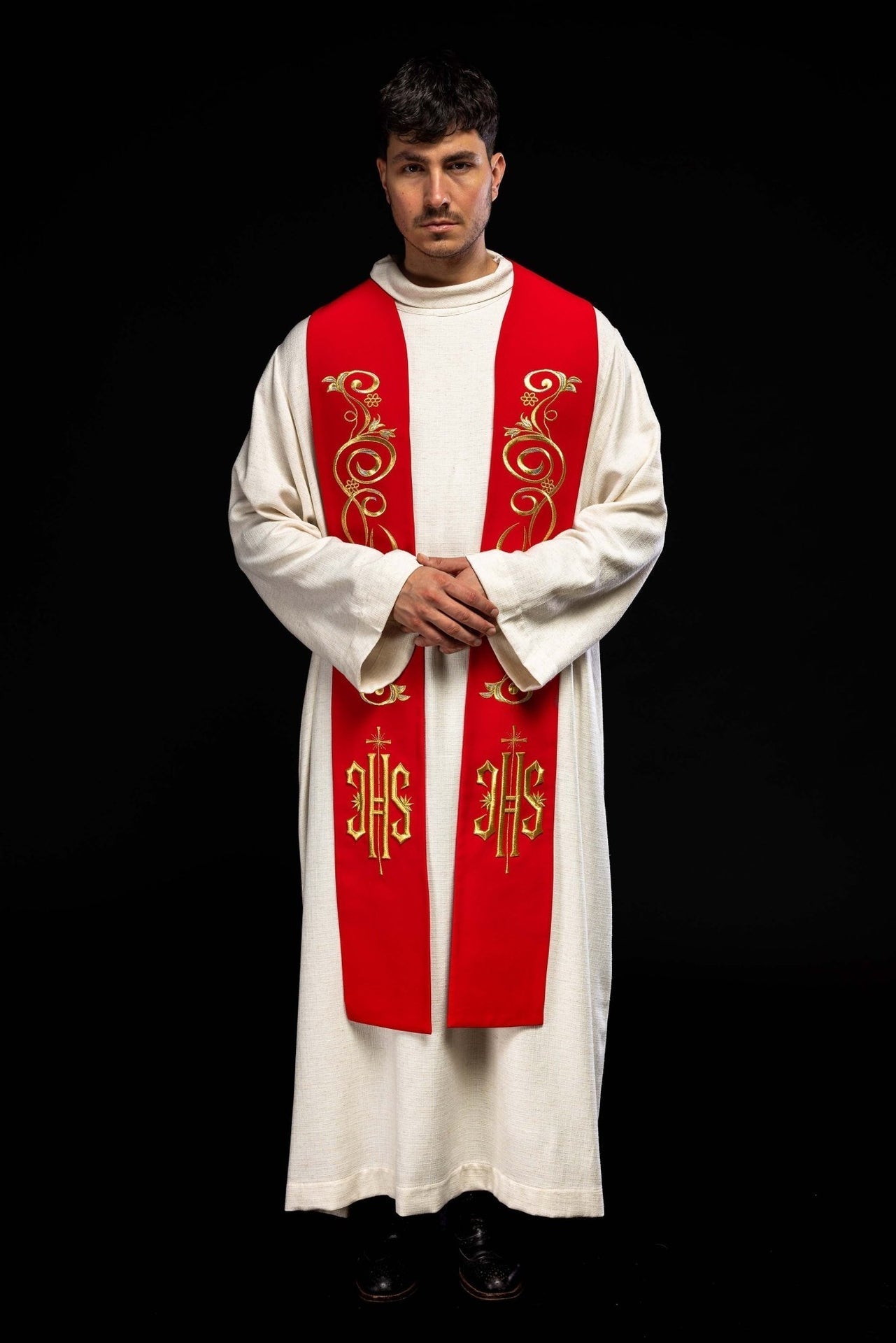 Stuła Kapłańska Czerwona Haft IHS - Elegancka Liturgia - SZATYLITURGICZNE.PL