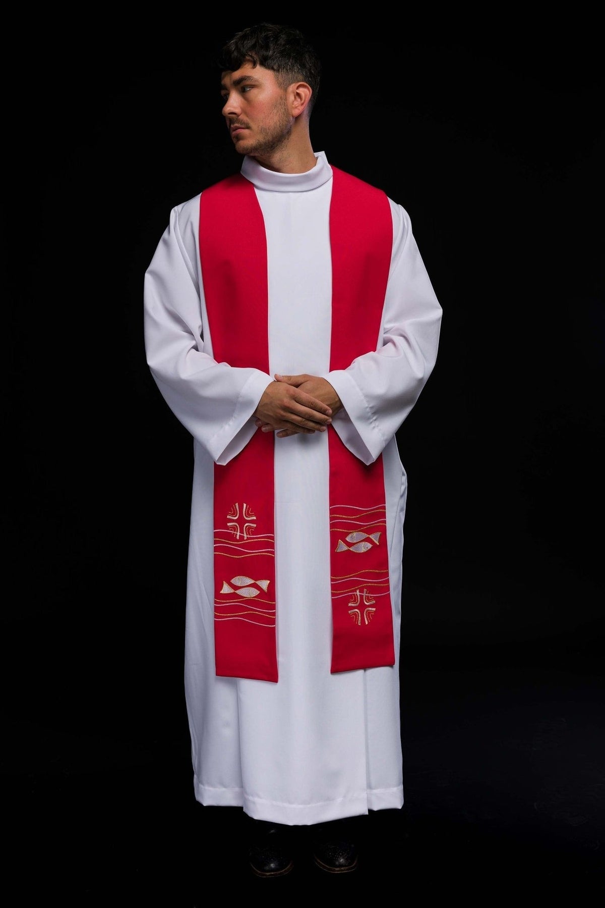 Stuła Kapłańska Czerwona Haftowana Ryby - Elegancka Liturgia - SZATYLITURGICZNE.PL