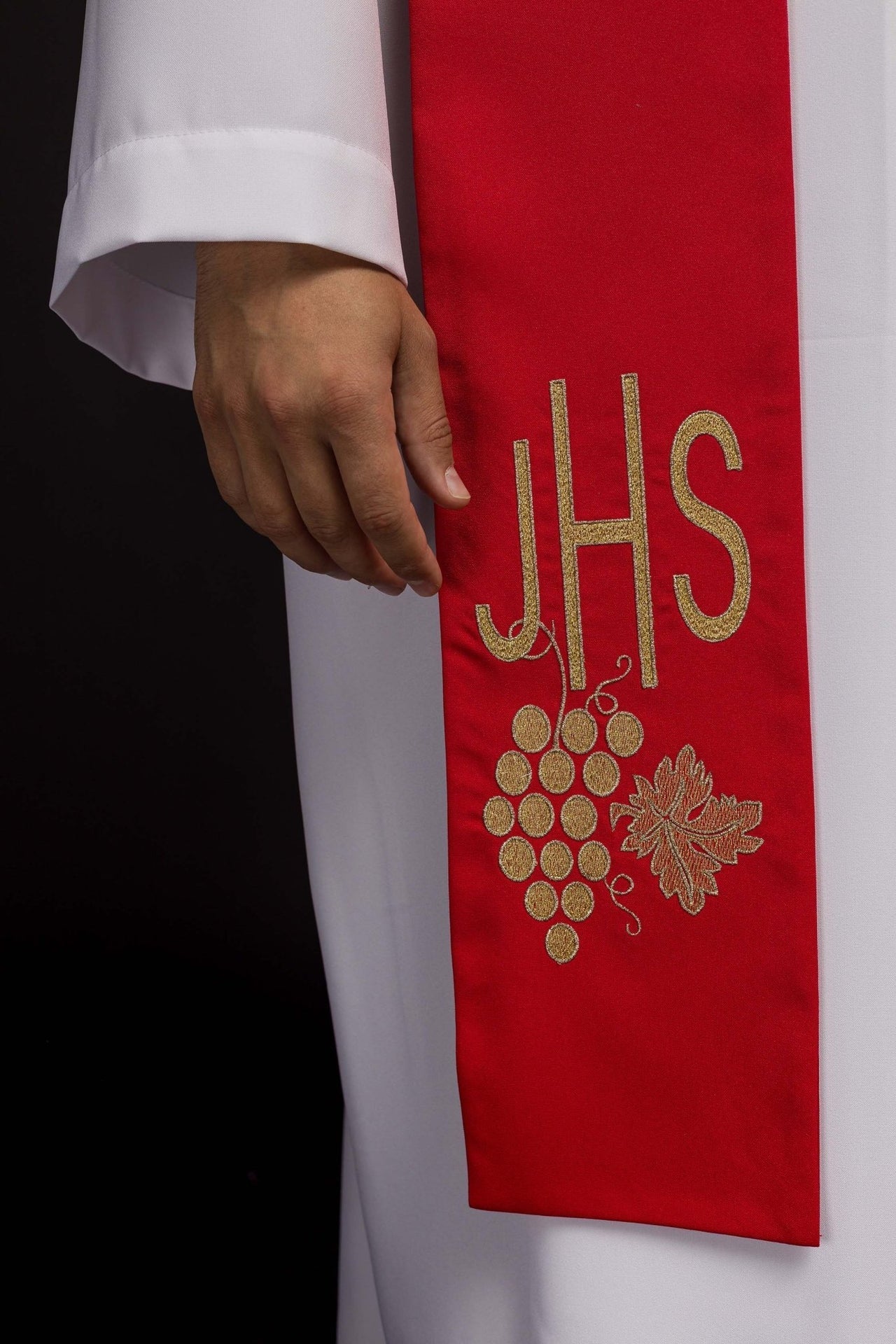 Stuła kapłańska czerwona IHS winogrono - SZATYLITURGICZNE.PL