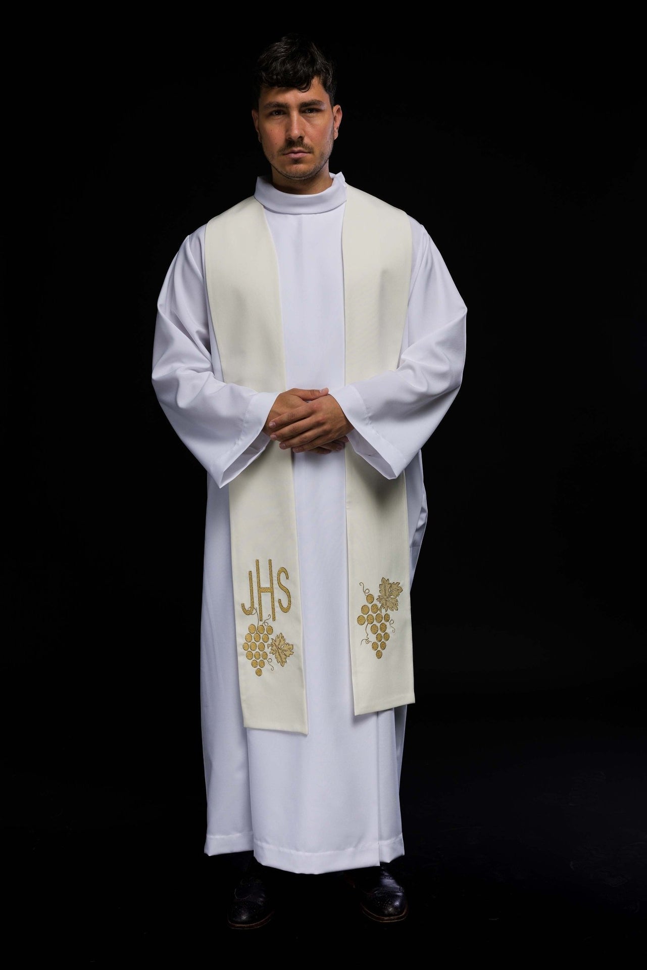 Stuła Kapłańska Ecru Haft IHS Winogrona - Elegancka Liturgia - SZATYLITURGICZNE.PL