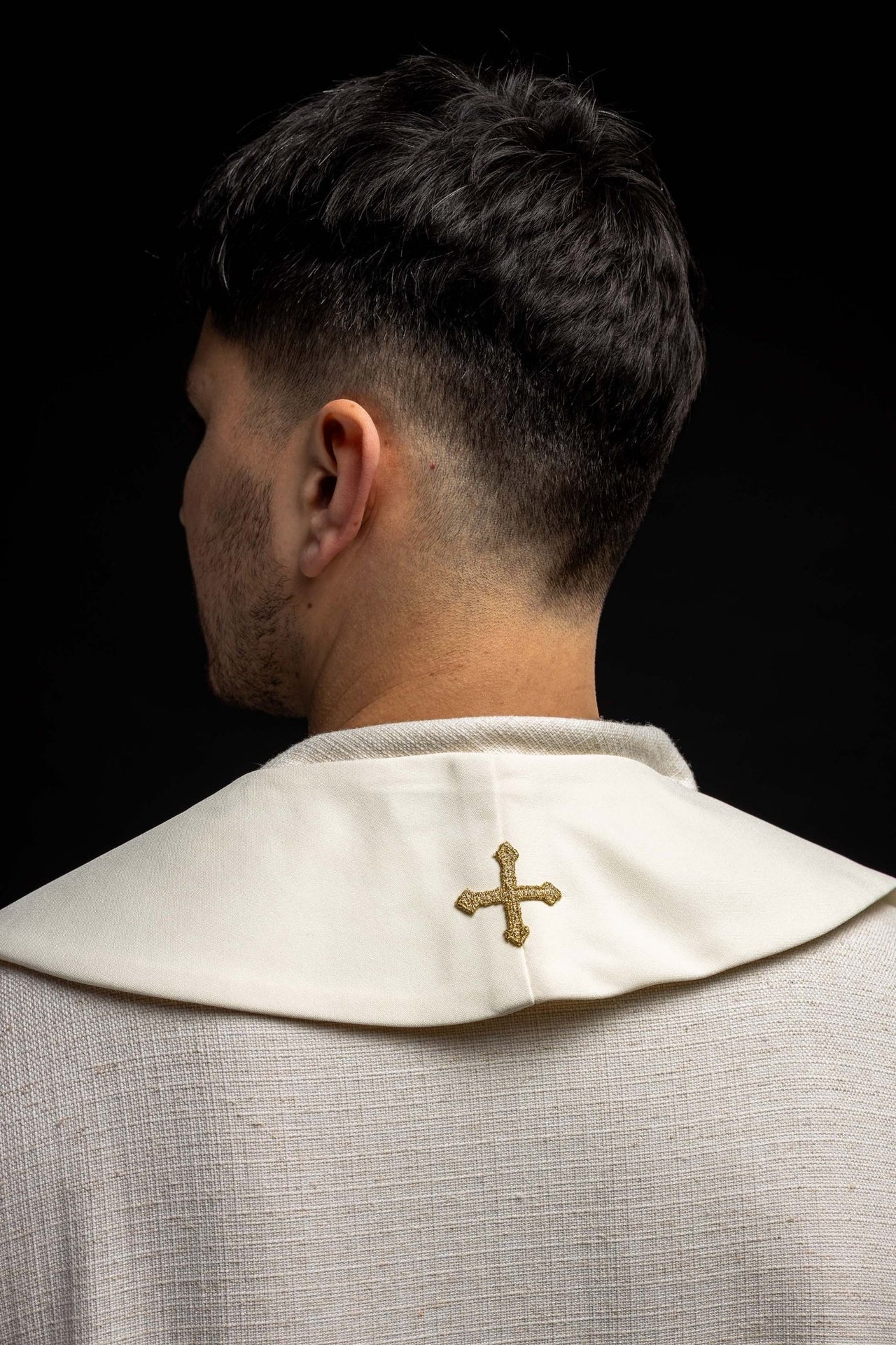 Stuła Kapłańska Ecru z Haftem Alfa i Omega - Elegancka Liturgia - SZATYLITURGICZNE.PL