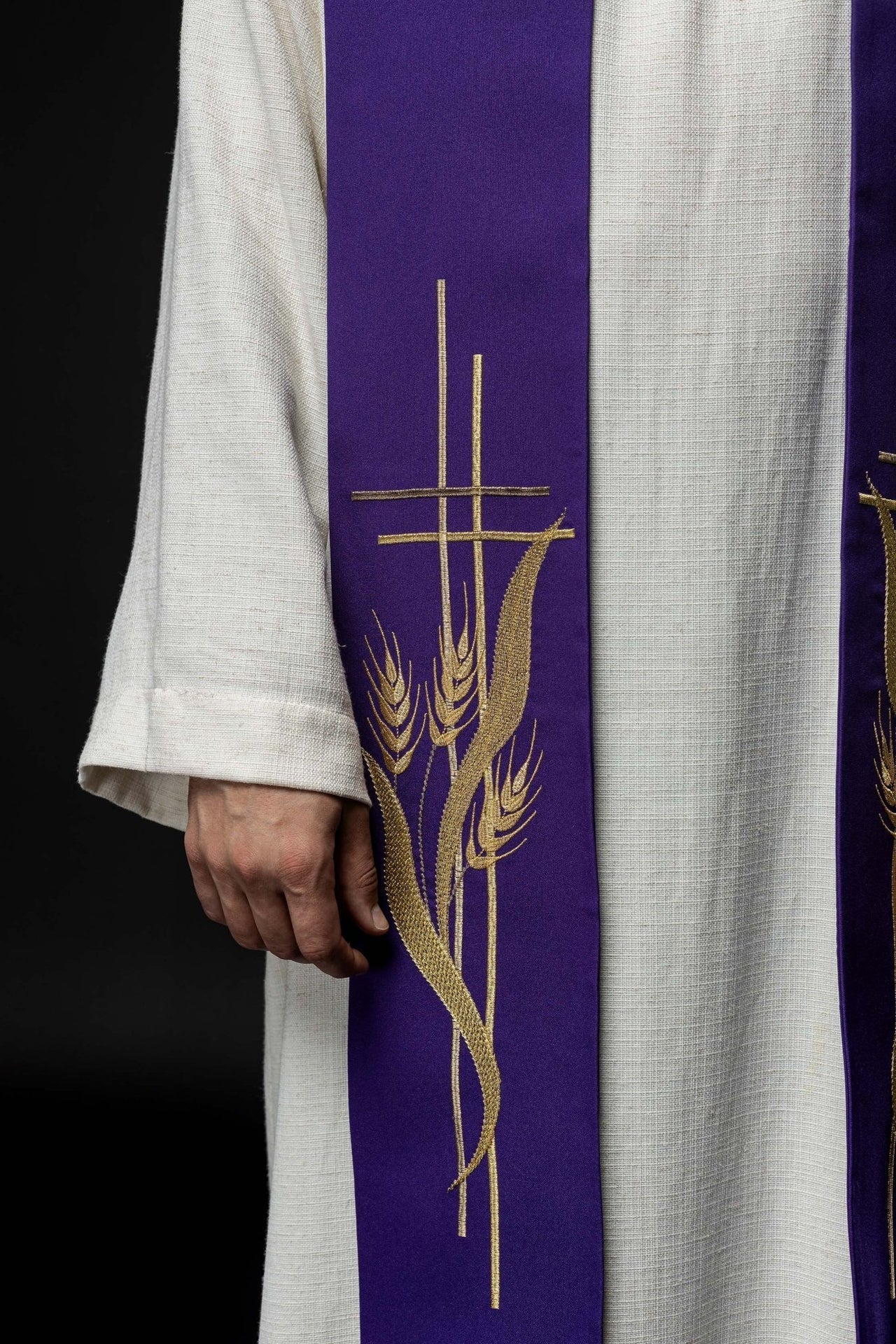 Stuła Kapłańska Fioletowa Haftowana Krzyż i Kłosy - SZATYLITURGICZNE.PL