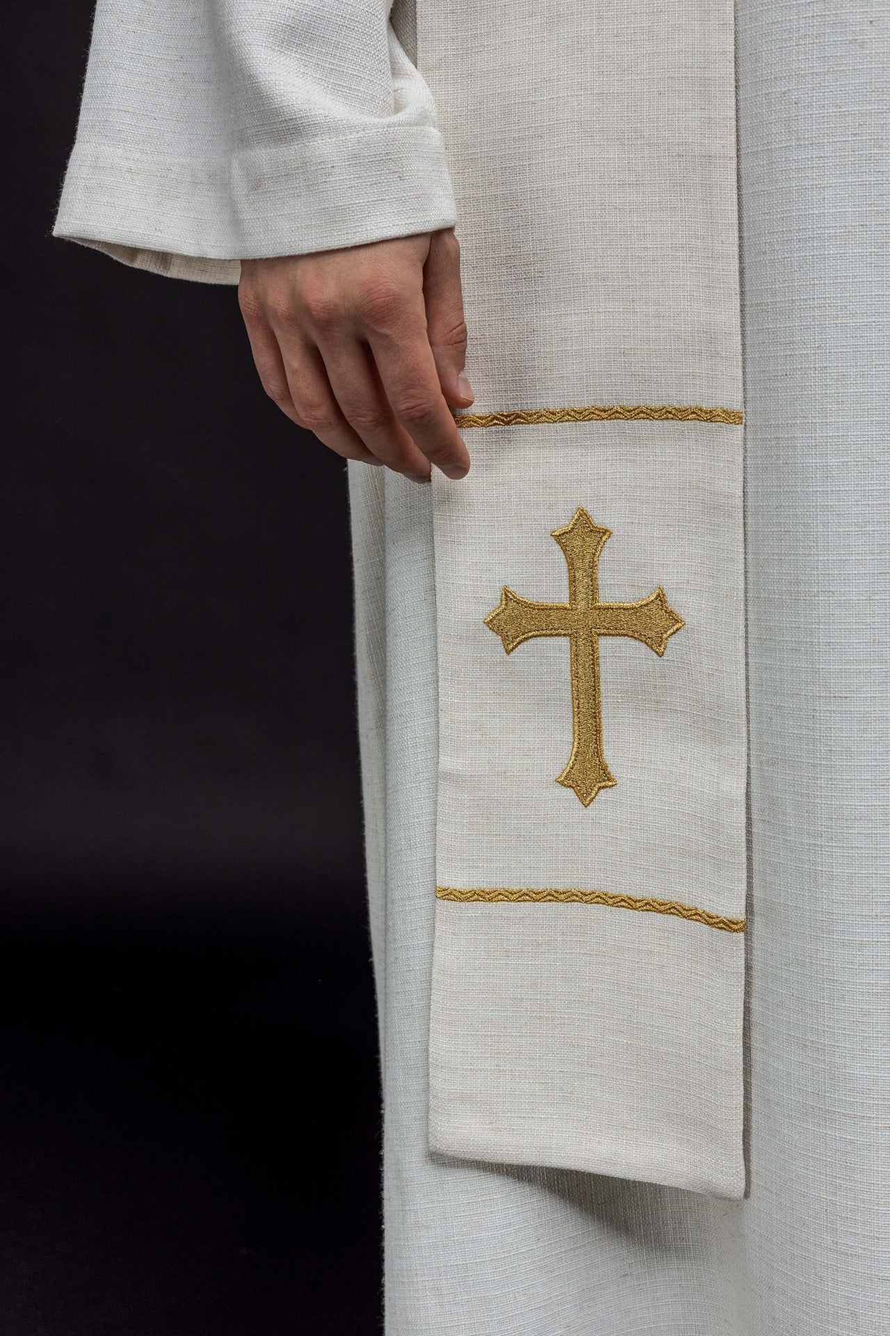 Stuła Kapłańska Haftowana Jezus Dobry Pasterz z Barankiem - SZATYLITURGICZNE.PL