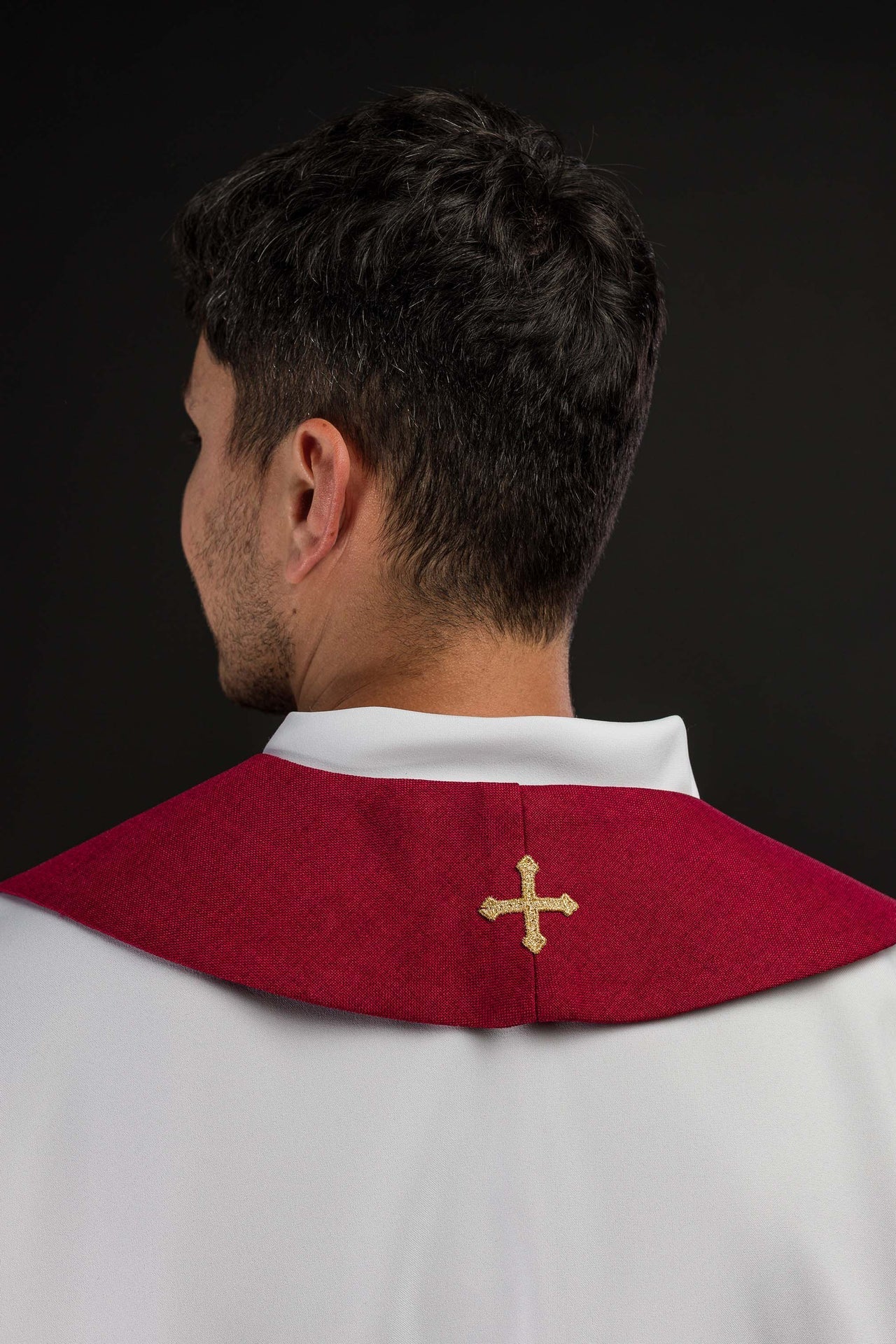 Stuła Liturgiczna Aksamitna IHS Czerwona Haftowana - Polska Produkcja - SZATYLITURGICZNE.PL