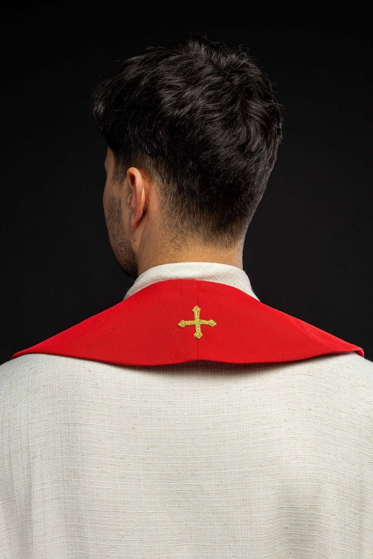 Stuła Liturgiczna Czerwona z Haftem Ducha Świętego - Elegancka - SZATYLITURGICZNE.PL