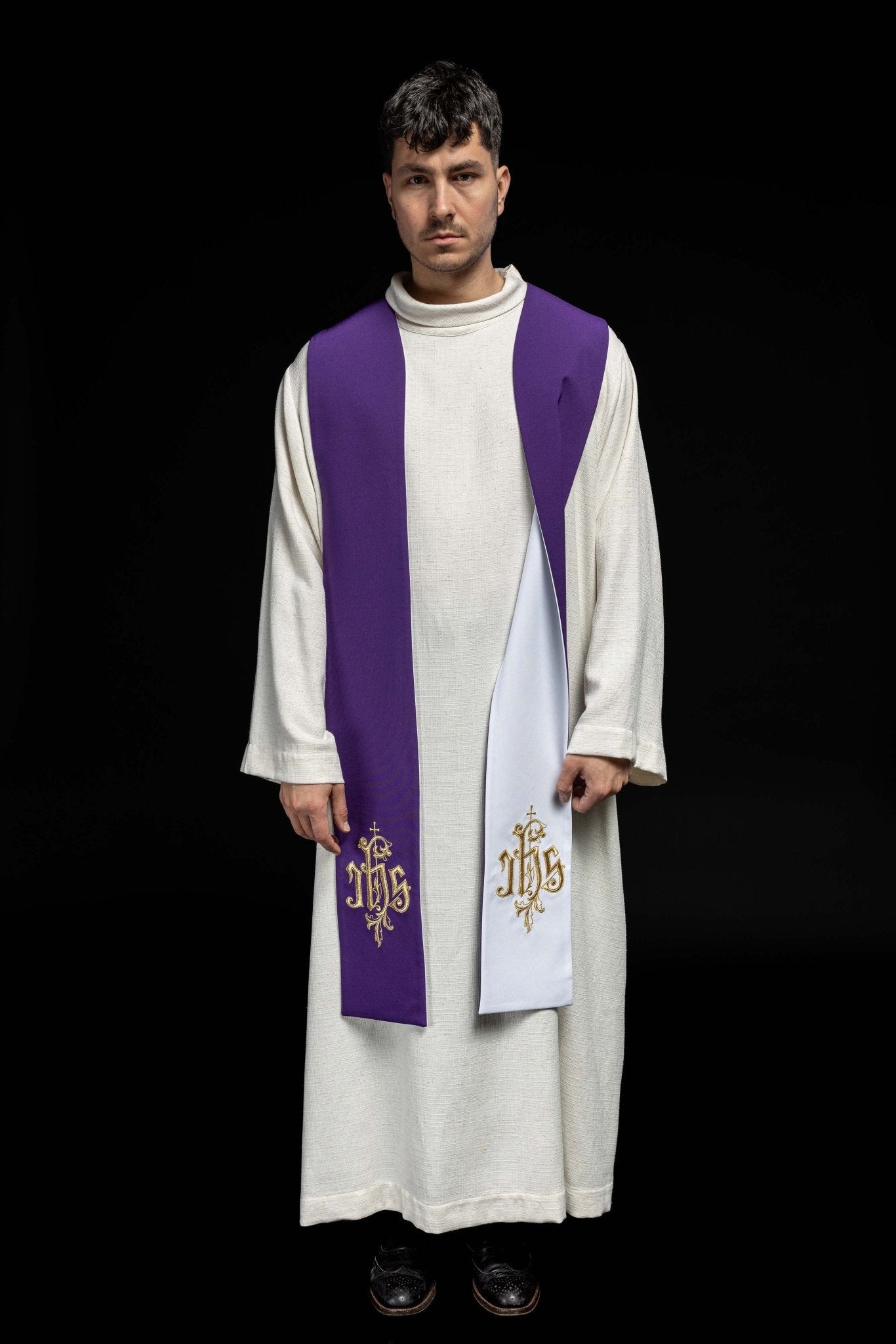 Stuła Liturgiczna Dwustronna IHS - Fioletowo - Biała z Haftem - SZATYLITURGICZNE.PL