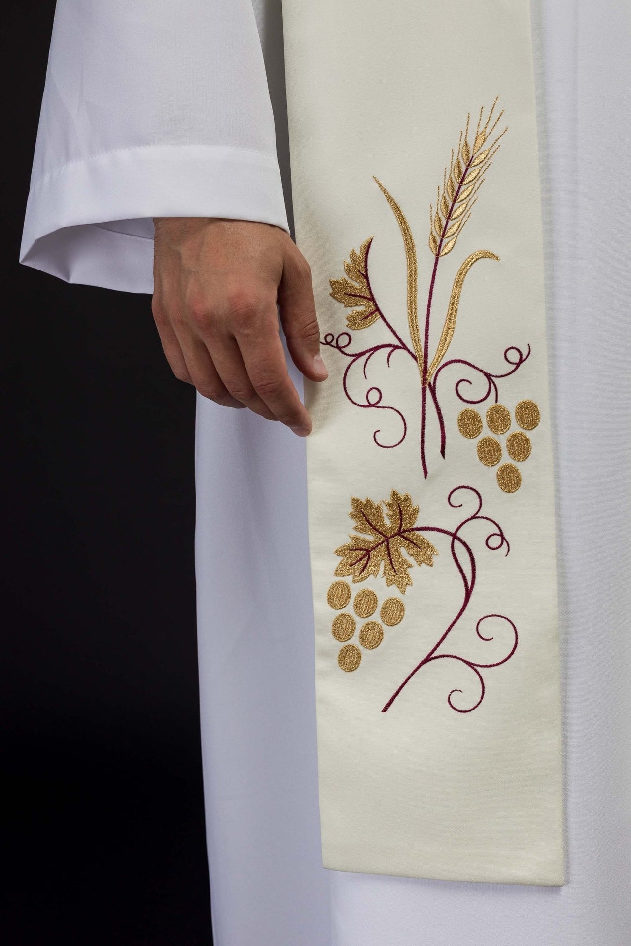 Stuła liturgiczna ecru haftowana - winogrona i kłosy - SZATYLITURGICZNE.PL