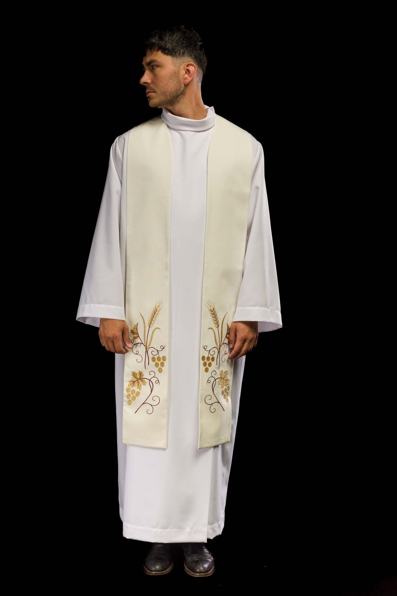 Stuła liturgiczna ecru haftowana - winogrona i kłosy - SZATYLITURGICZNE.PL
