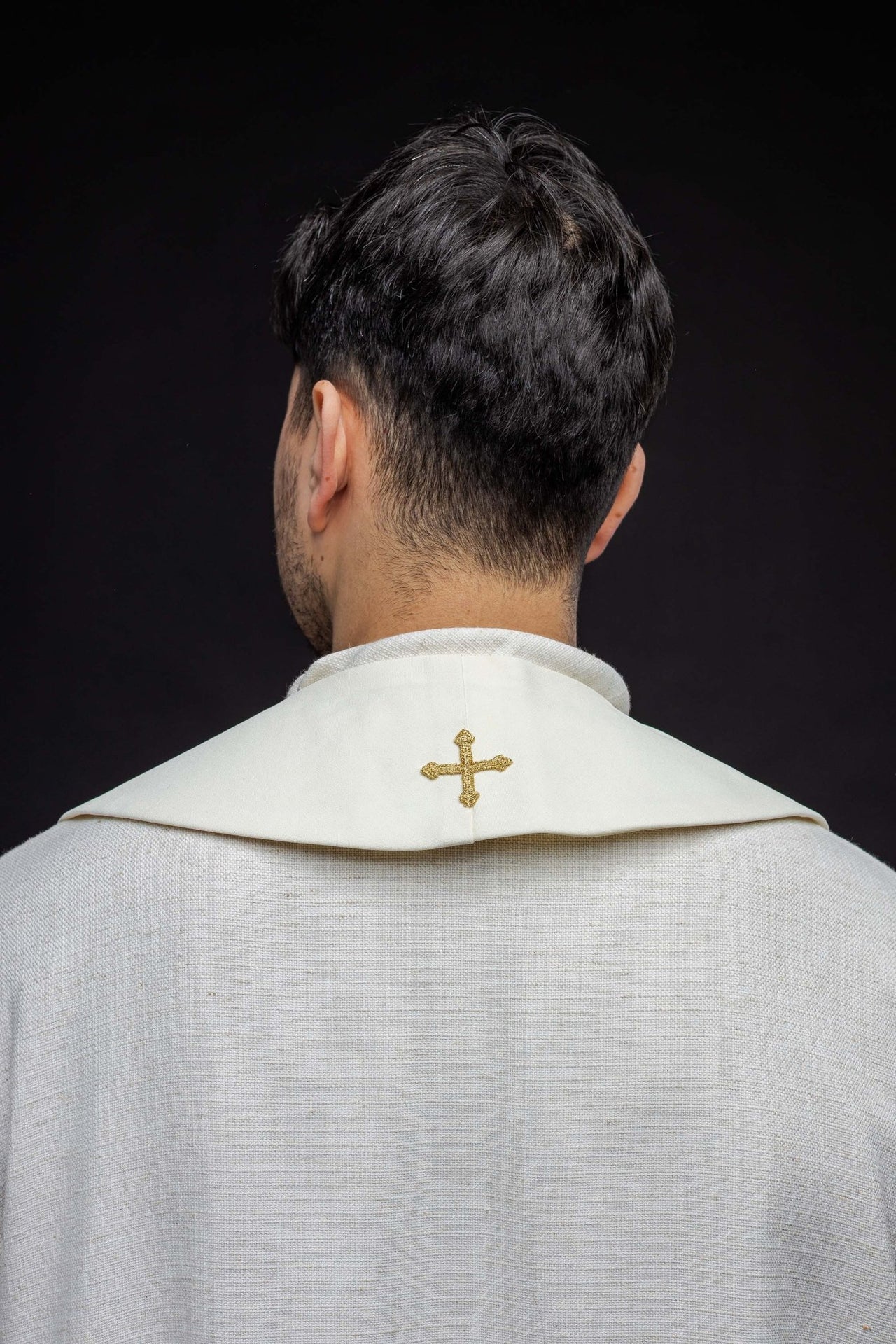 Stuła Liturgiczna Ecru z Haftem IHS i Kielicha - Elegancka - SZATYLITURGICZNE.PL
