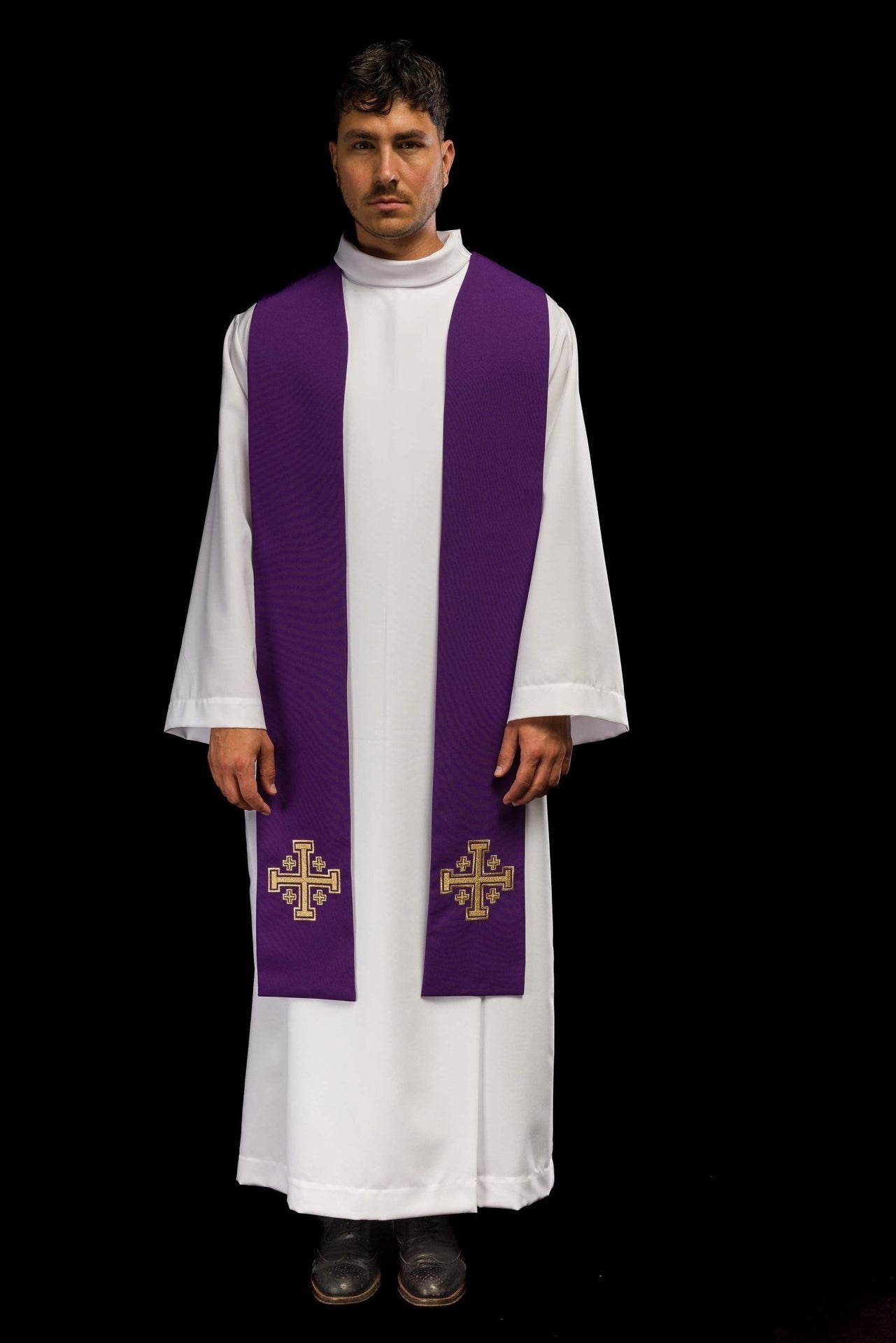 Stuła Liturgiczna Fioletowa z Haftem Krzyża Jerozolimskiego - SZATYLITURGICZNE.PL
