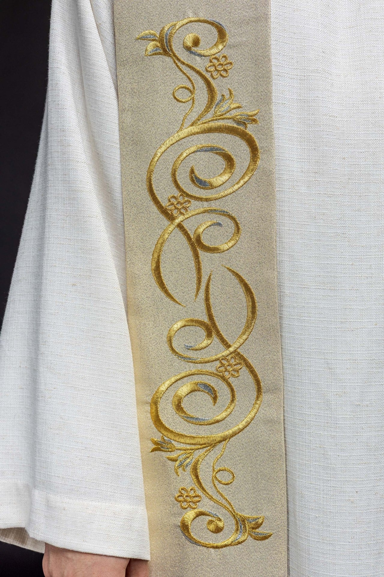 Stuła Liturgiczna Złota Haft IHS - Elegancka Szata Kapłańska - SZATYLITURGICZNE.PL