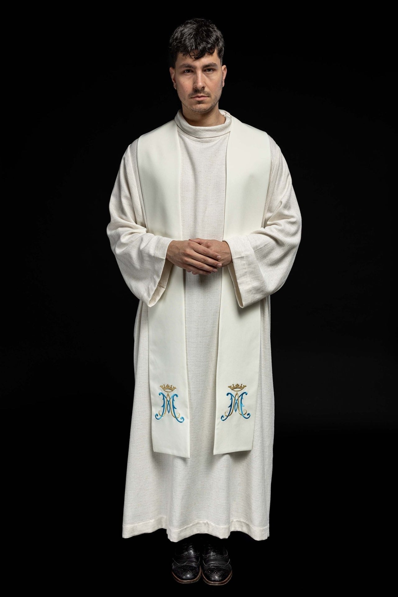Stuła Maryjna Haftowana Ecru - Szaty Liturgiczne Premium - SZATYLITURGICZNE.PL