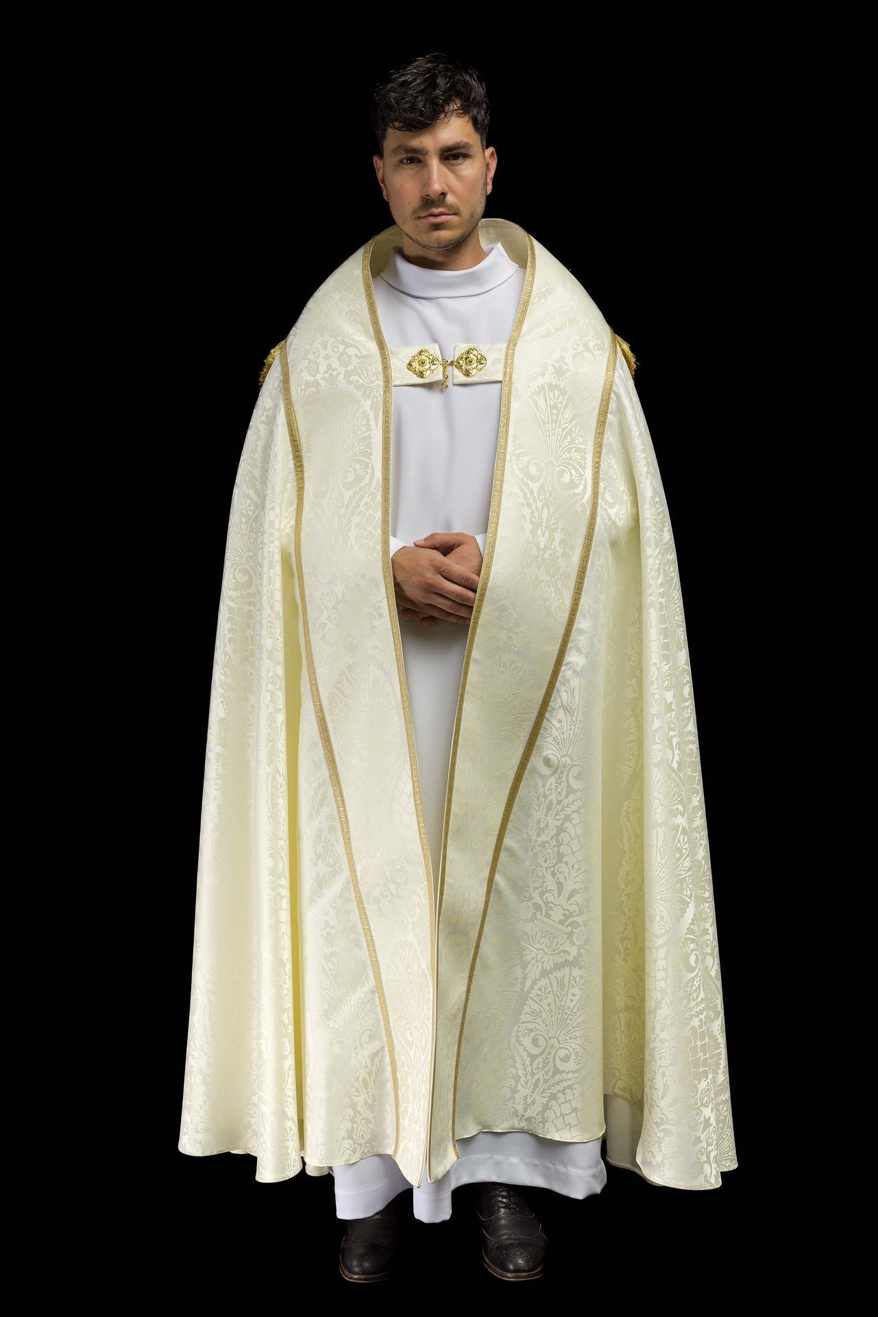 Żakardowa kapa rzymska gładka - SZATYLITURGICZNE.PL
