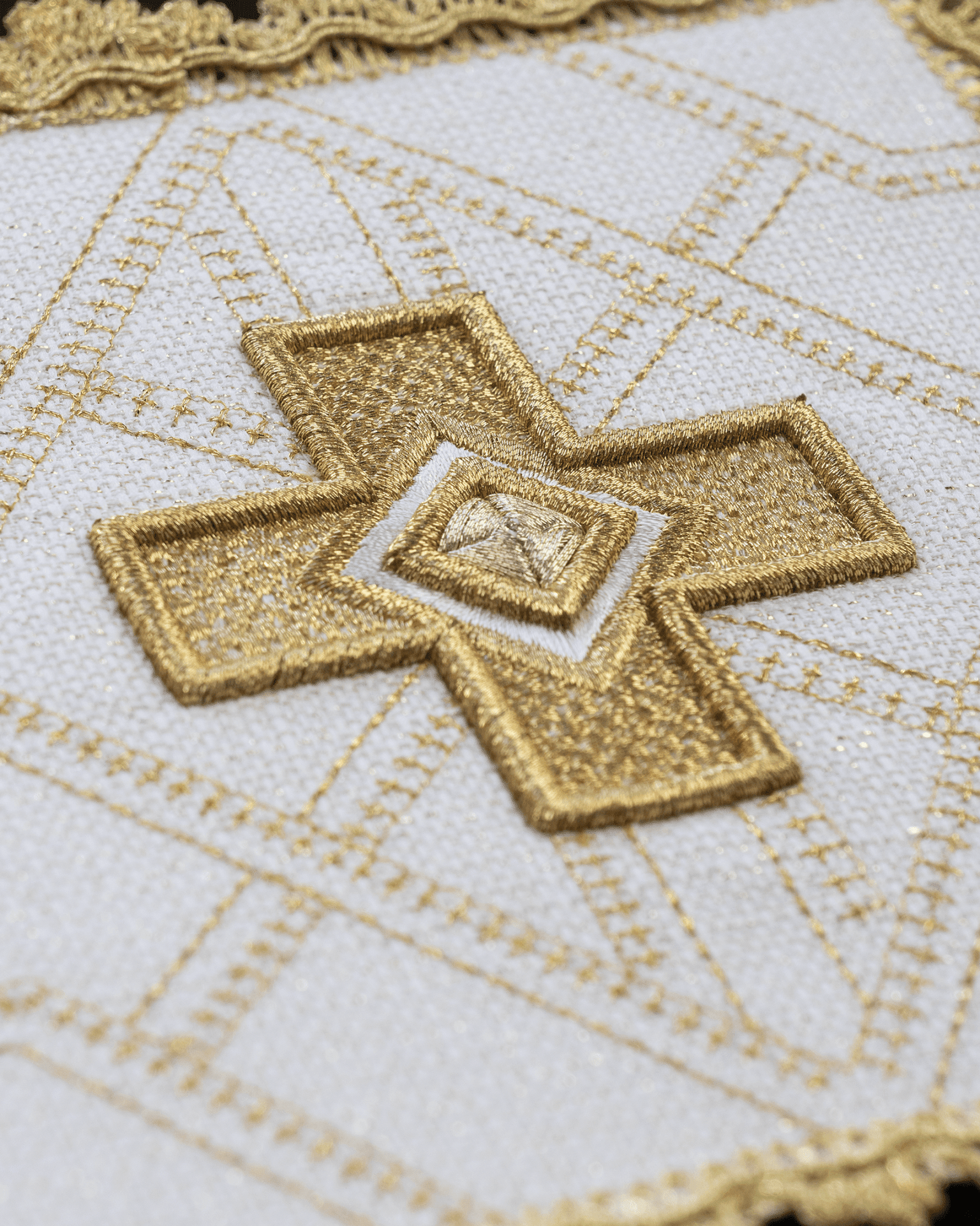 Zestaw Palek Liturgicznych Złoty Haft - 4 Kolory Eucharystyczne - SZATYLITURGICZNE.PL