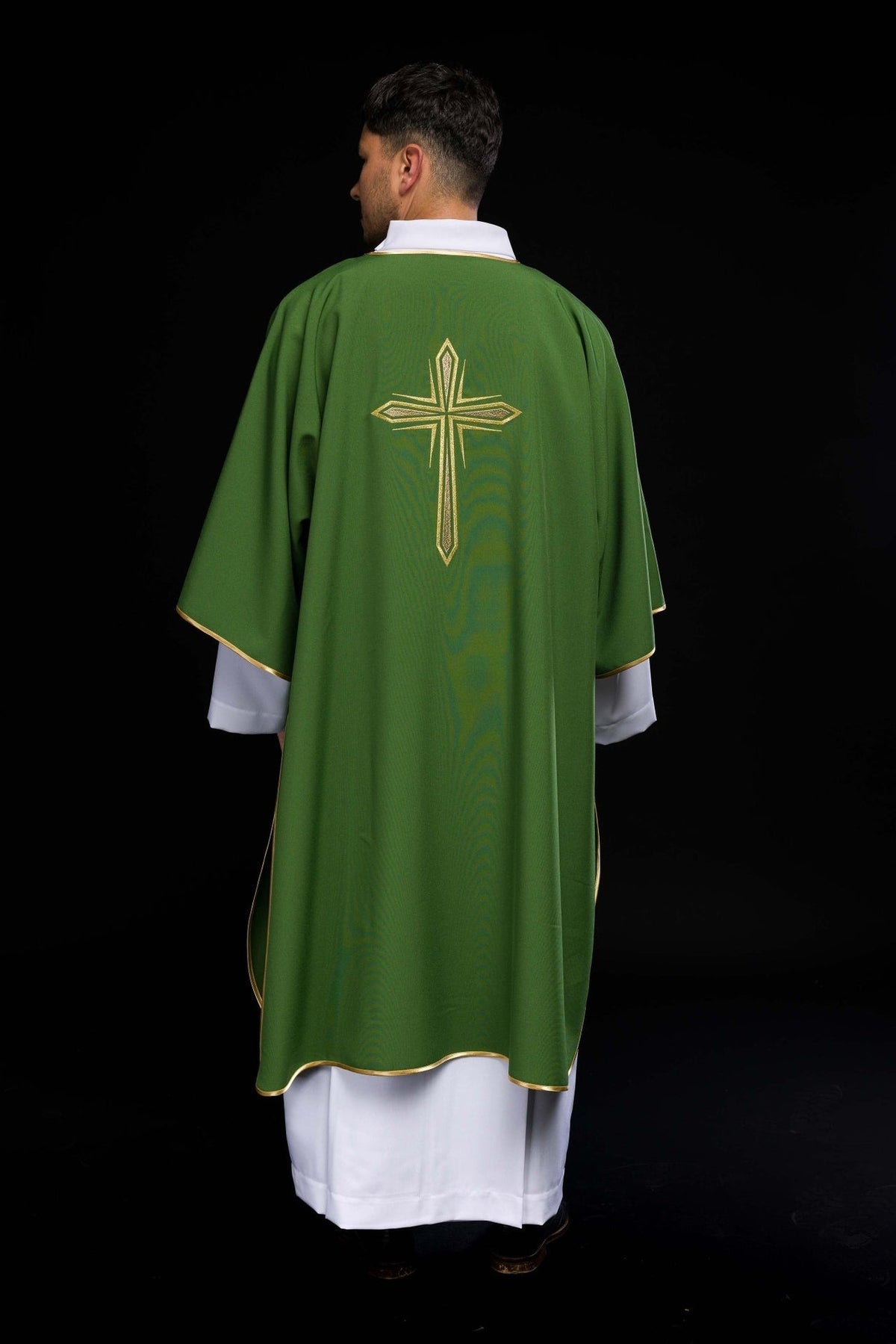 Zielona Dalmatyka Liturgiczna ze Złotym Krzyżem - 130cm - SZATYLITURGICZNE.PL