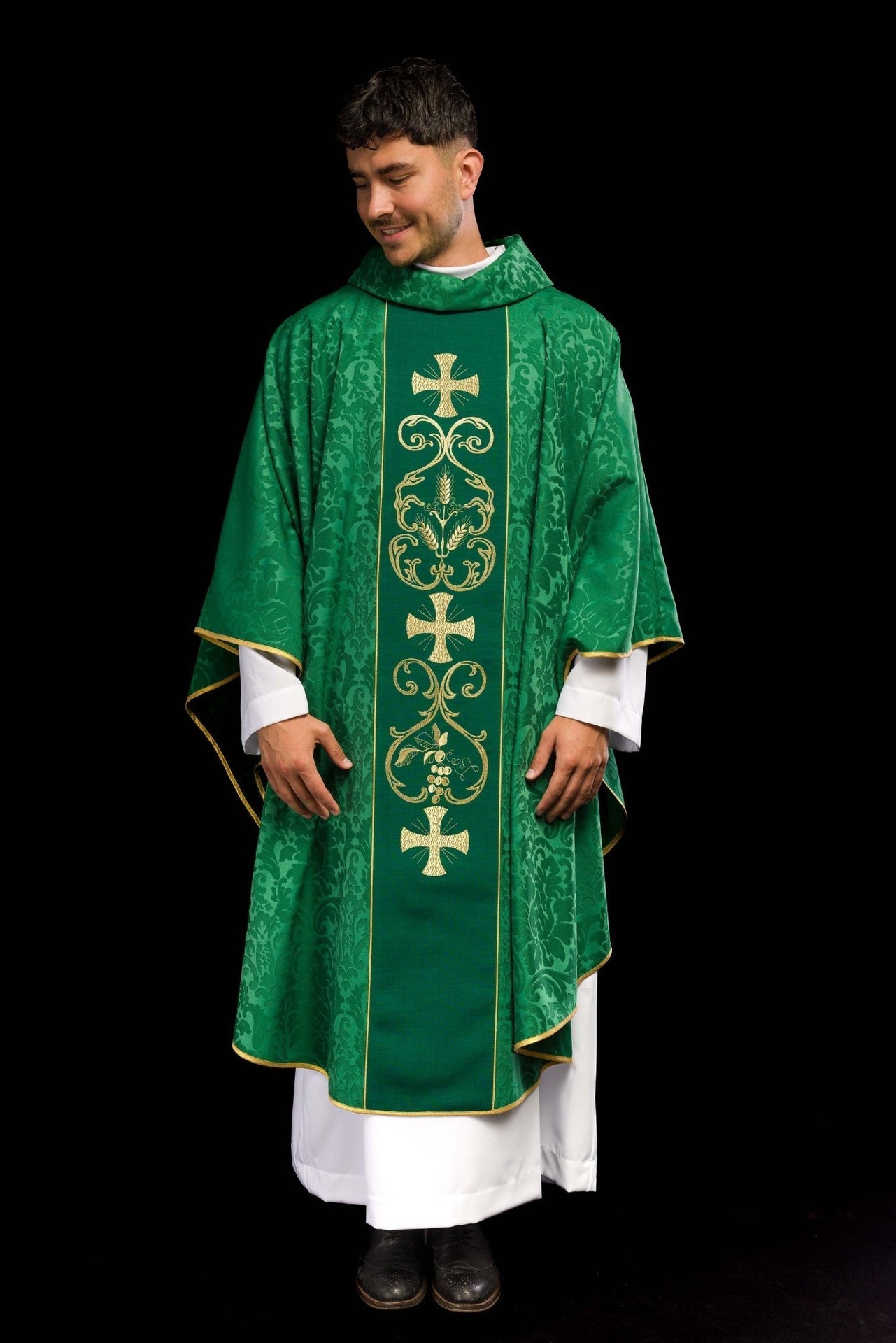 Zielony Ornat Liturgiczny Żakardowy z Haftowanym Pasem - Komplet - SZATYLITURGICZNE.PL