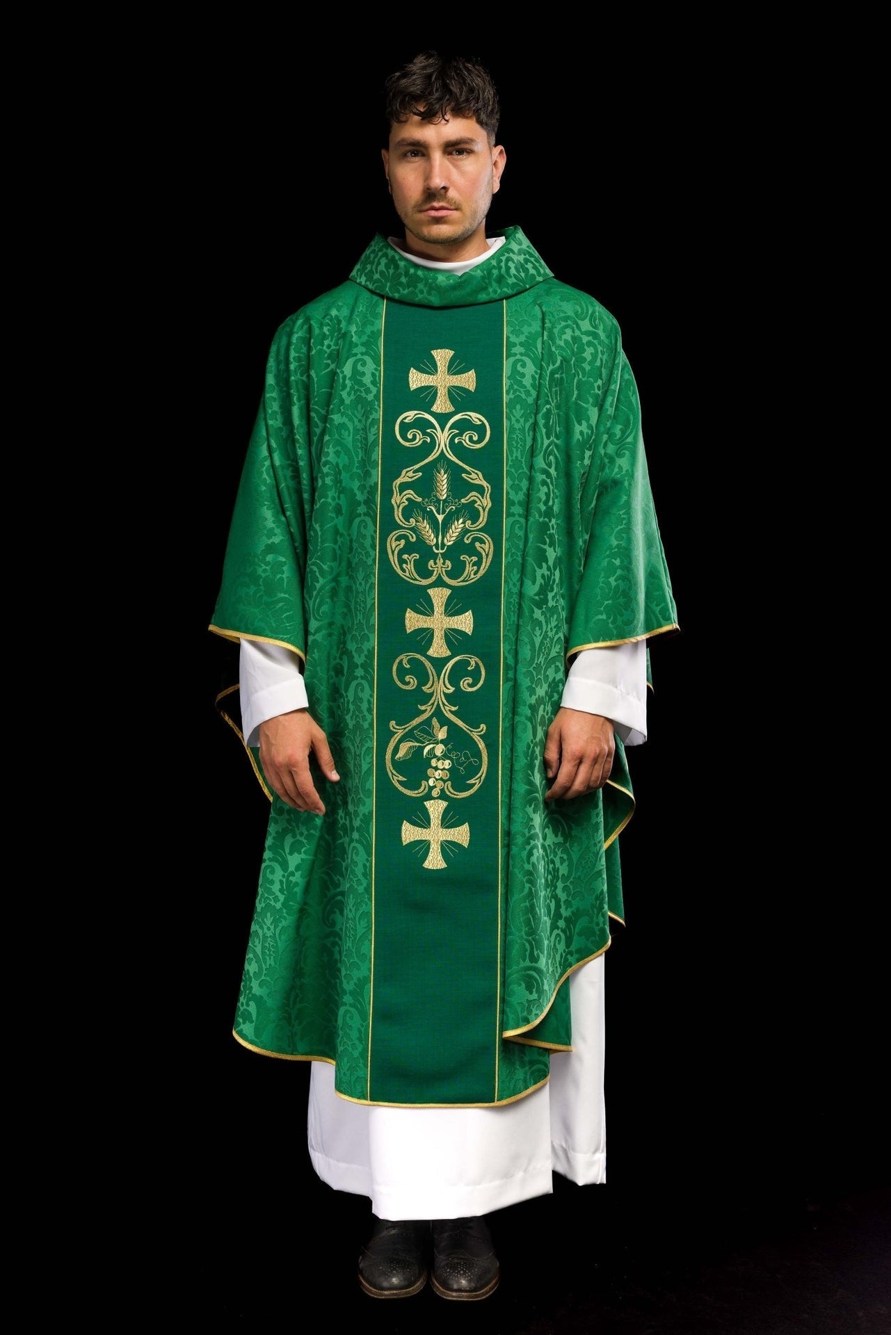 Zielony Ornat Liturgiczny Żakardowy z Haftowanym Pasem - Komplet - SZATYLITURGICZNE.PL